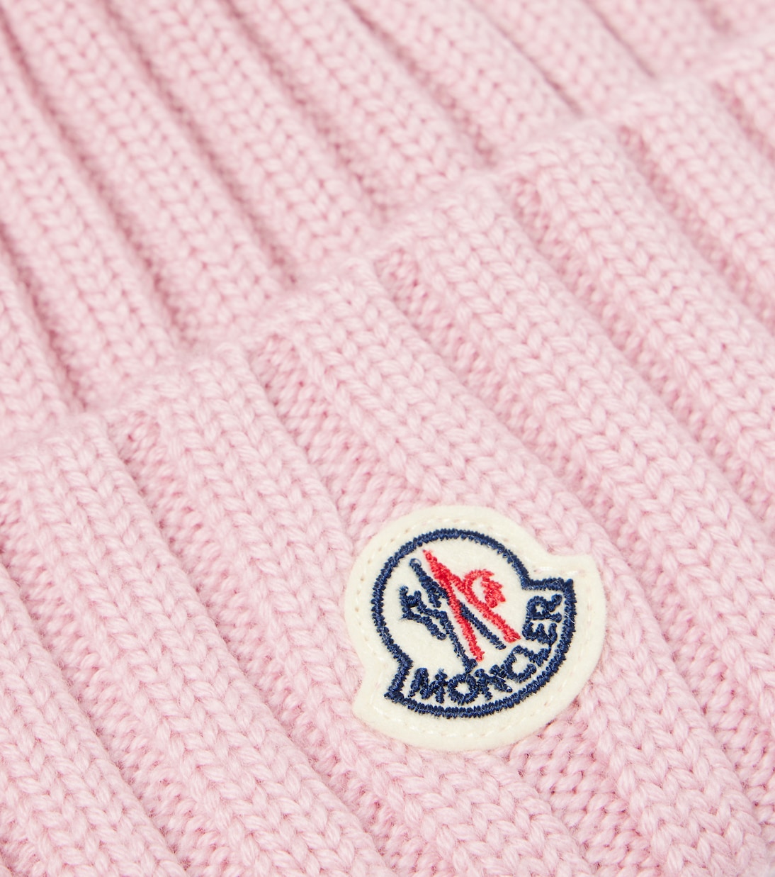 Cappello in lana lavorata a coste Moncler per stile giovane e moderno