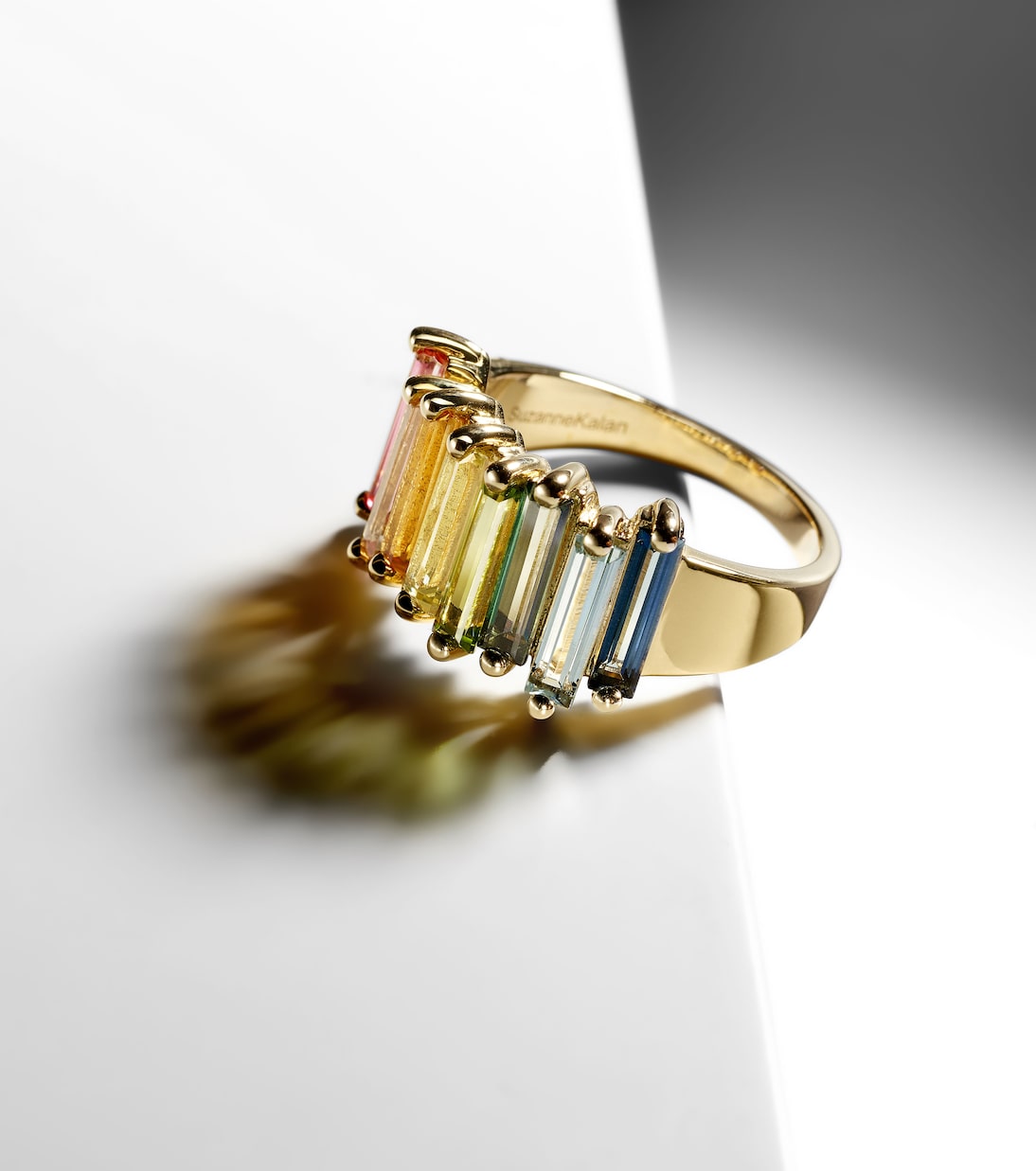 Bague Rainbow en or jaune 14 ct et topazes | Suzanne Kalan