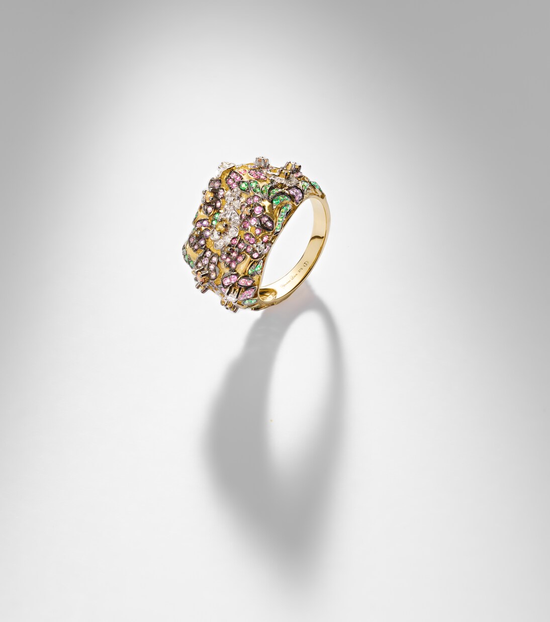 Ring Jolie Fleur aus 9kt Gelbgold mit Edelsteinen | Yvonne Léon