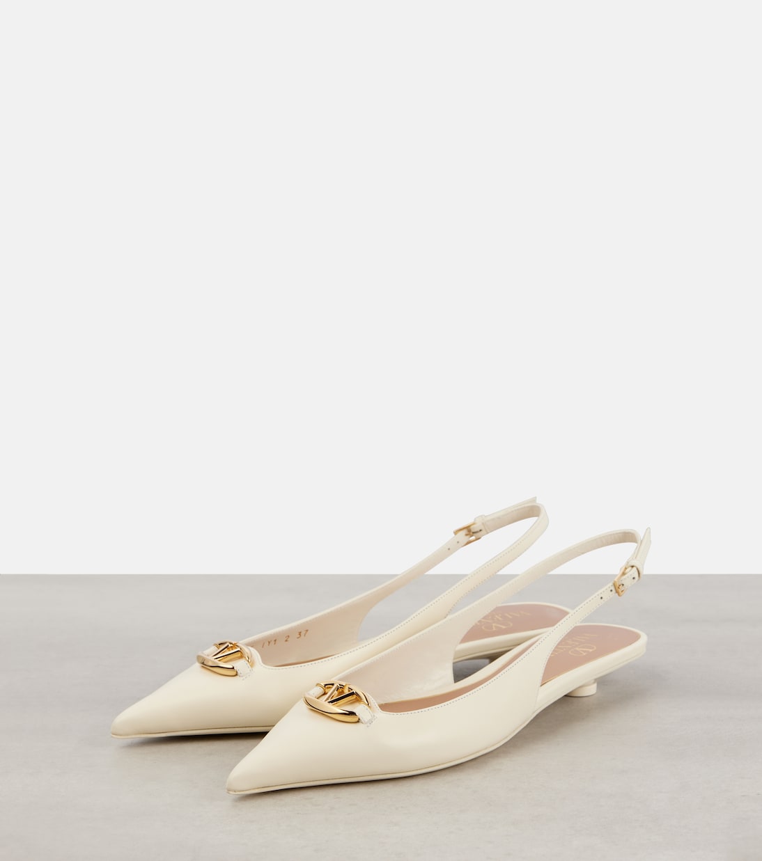 Vlogo embellished leather ballet flats | Valentino Garavani