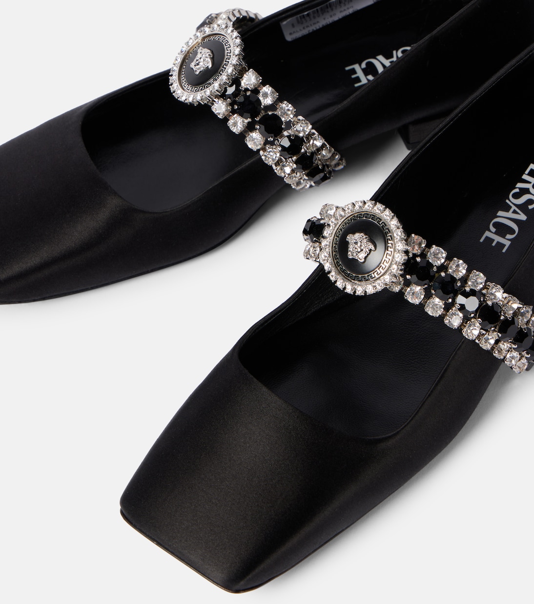 Ballerinas Medusa '95 aus Satin mit Kristallen | Versace