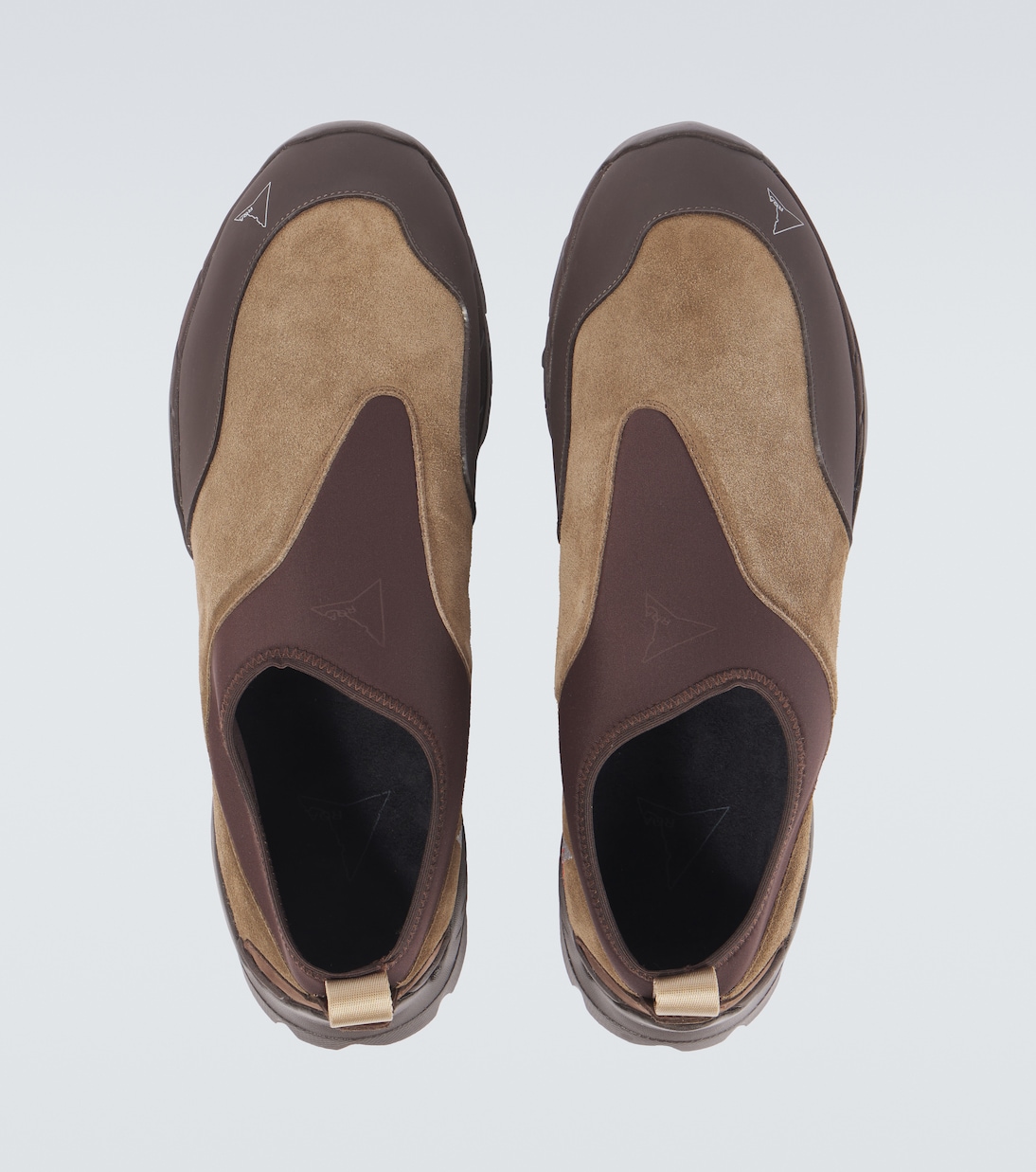 Sneaker slip-on con camoscio | Roa