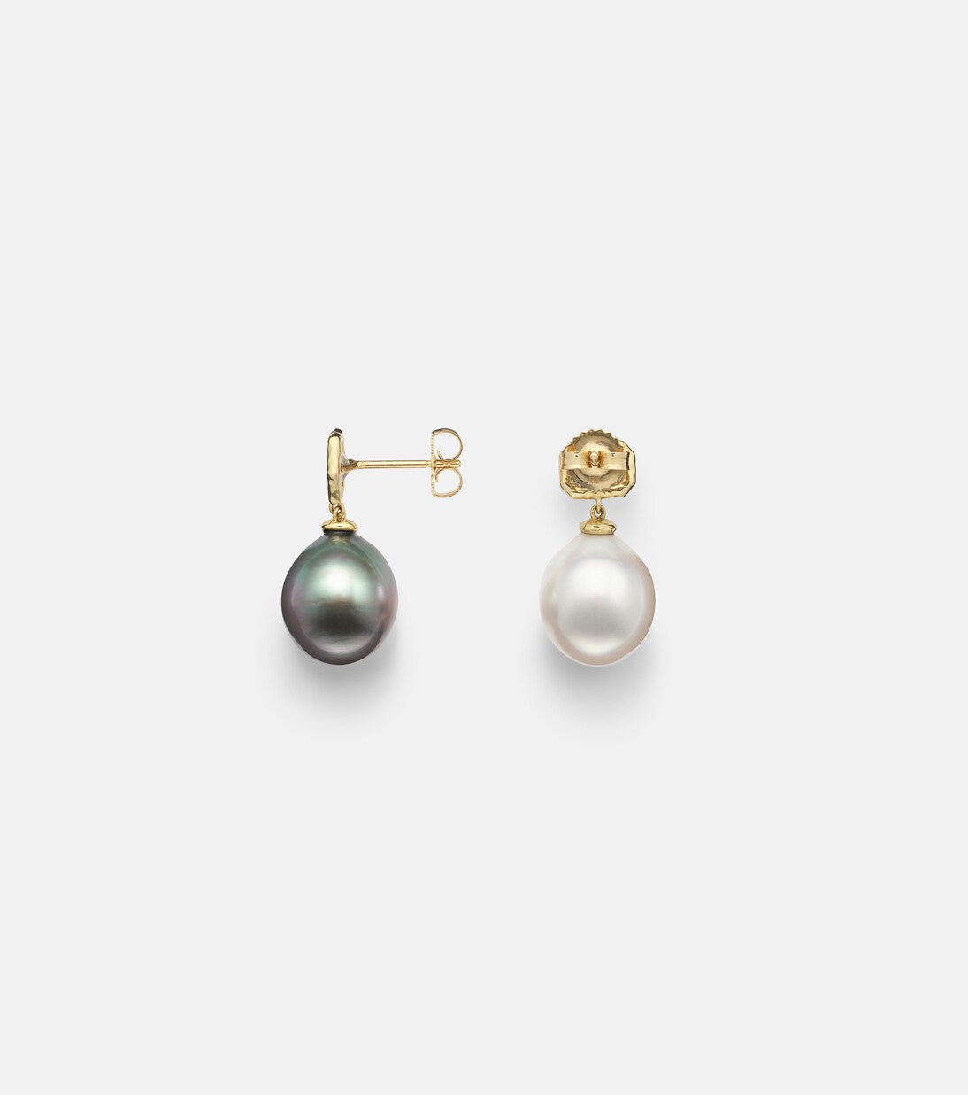 18kt yellow gold (750/1000) earrings with diamonds and pearls | Octavia Elizabeth