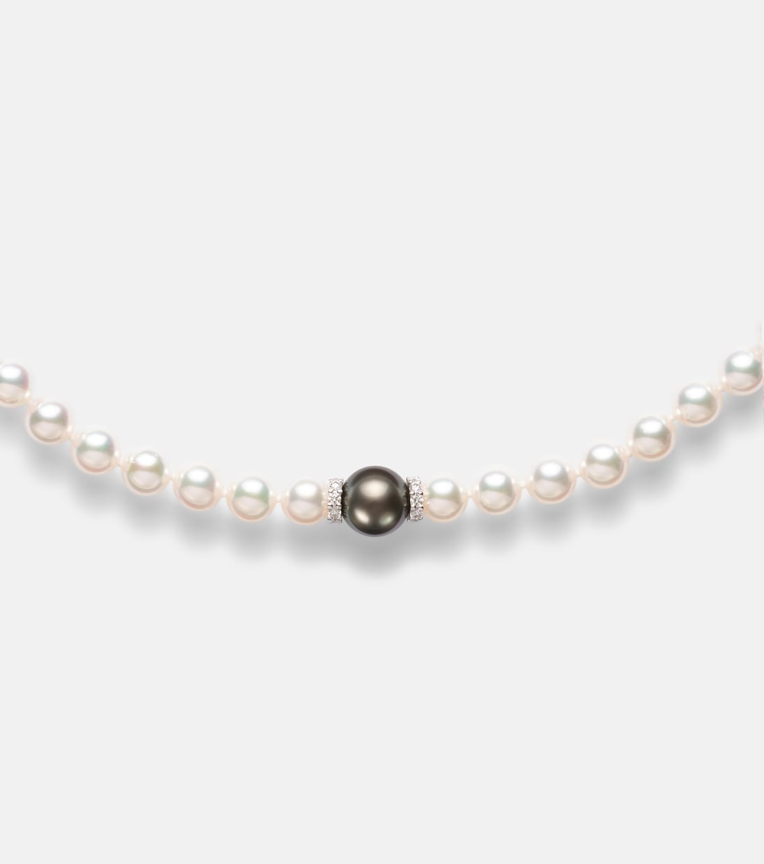 18kt gold necklace with pearls and diamonds | Mikimoto