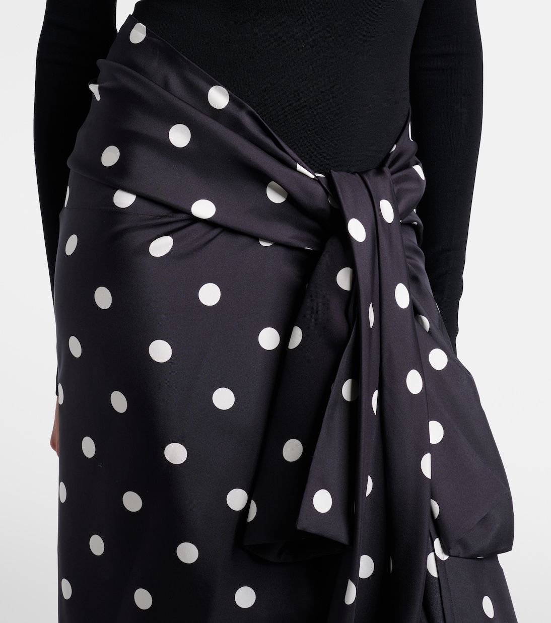 Falda envolvente de satén de seda con lunares | Sportmax