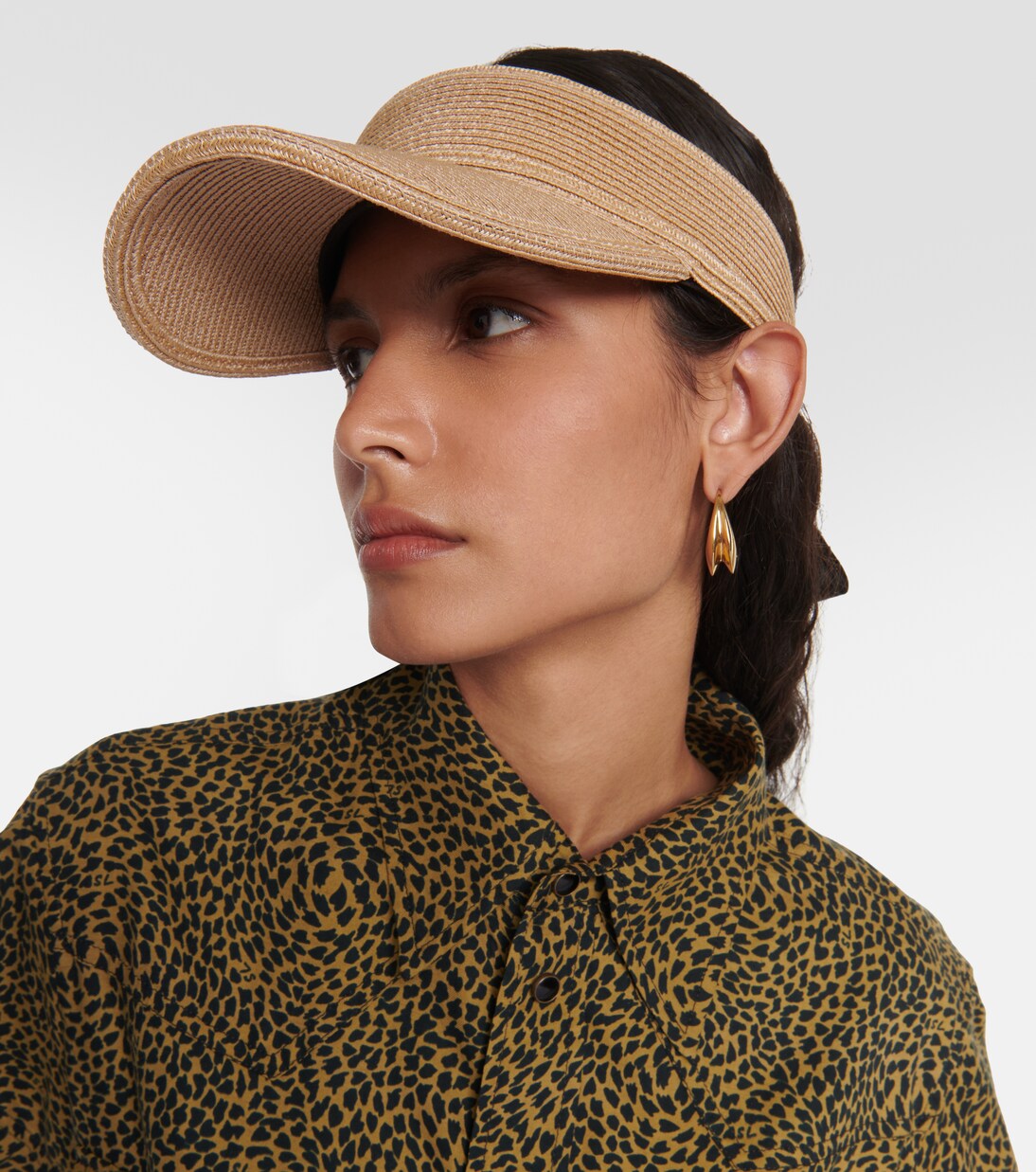 SAINT LAURENT Visiera in effetto raffia per stile giovane e trendy
