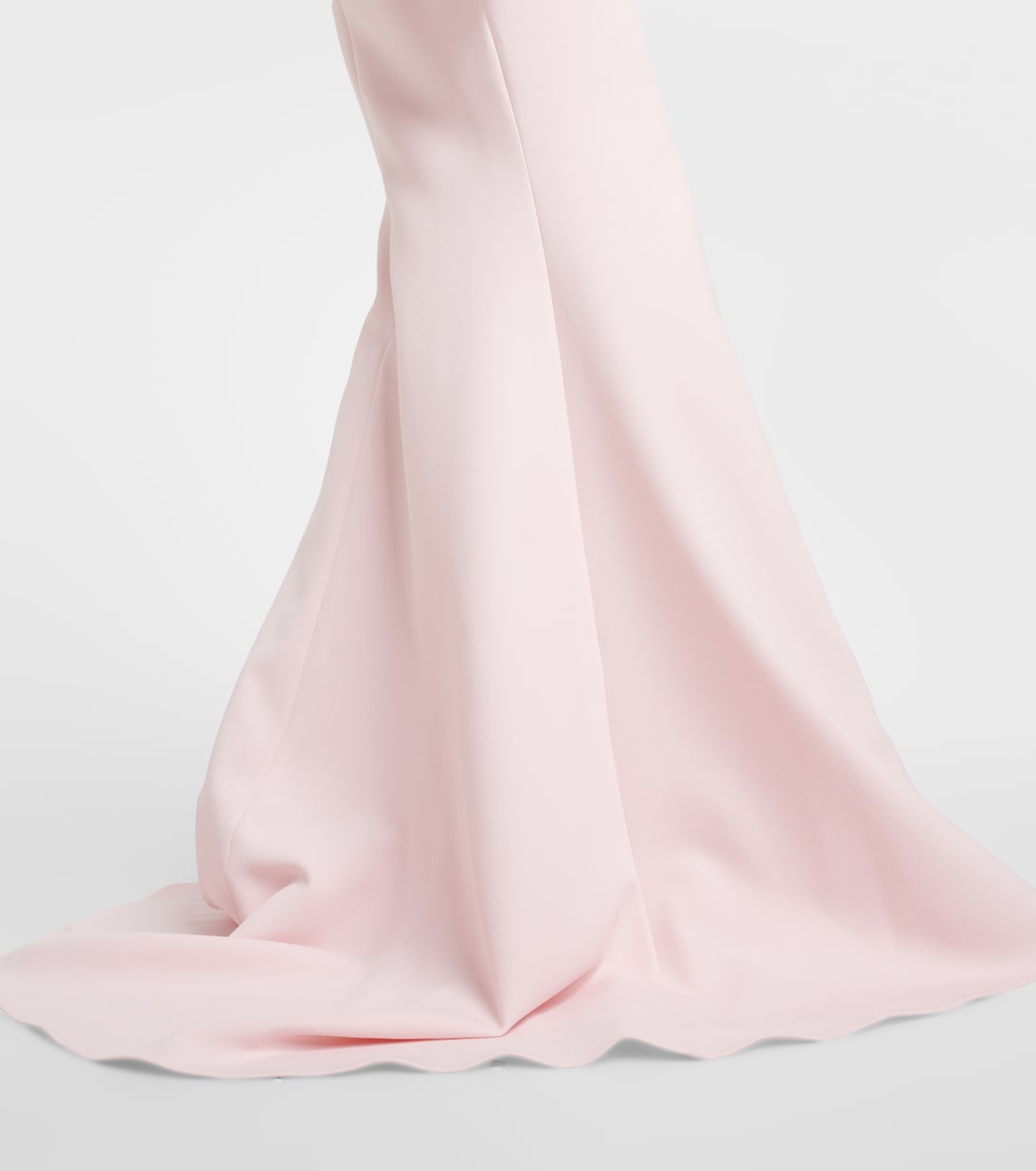 Off-Shoulder-Robe mit Federn | Safiyaa