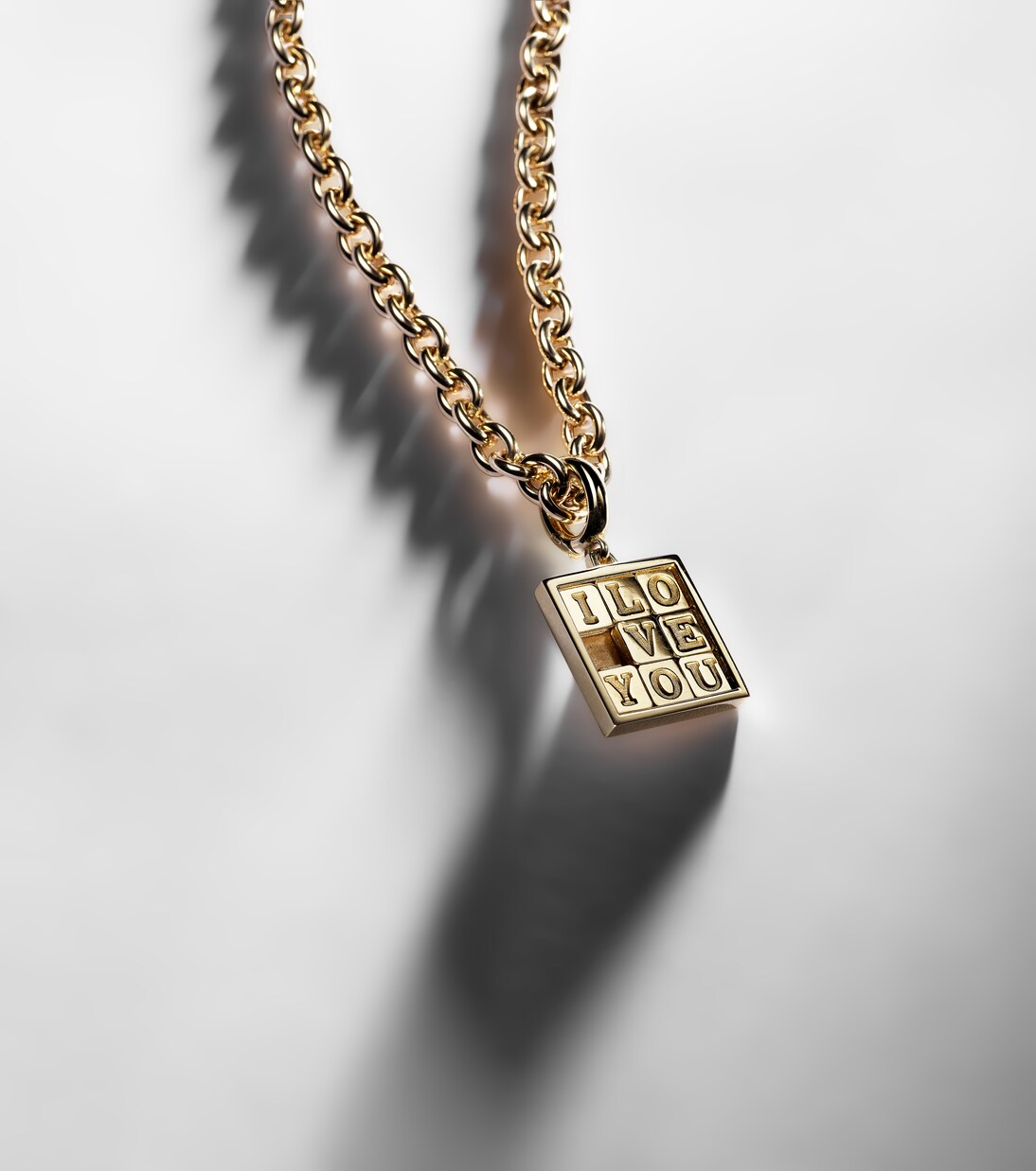 Collana pendente in oro 14kt Bruno Baby & Lee per giovani trendy