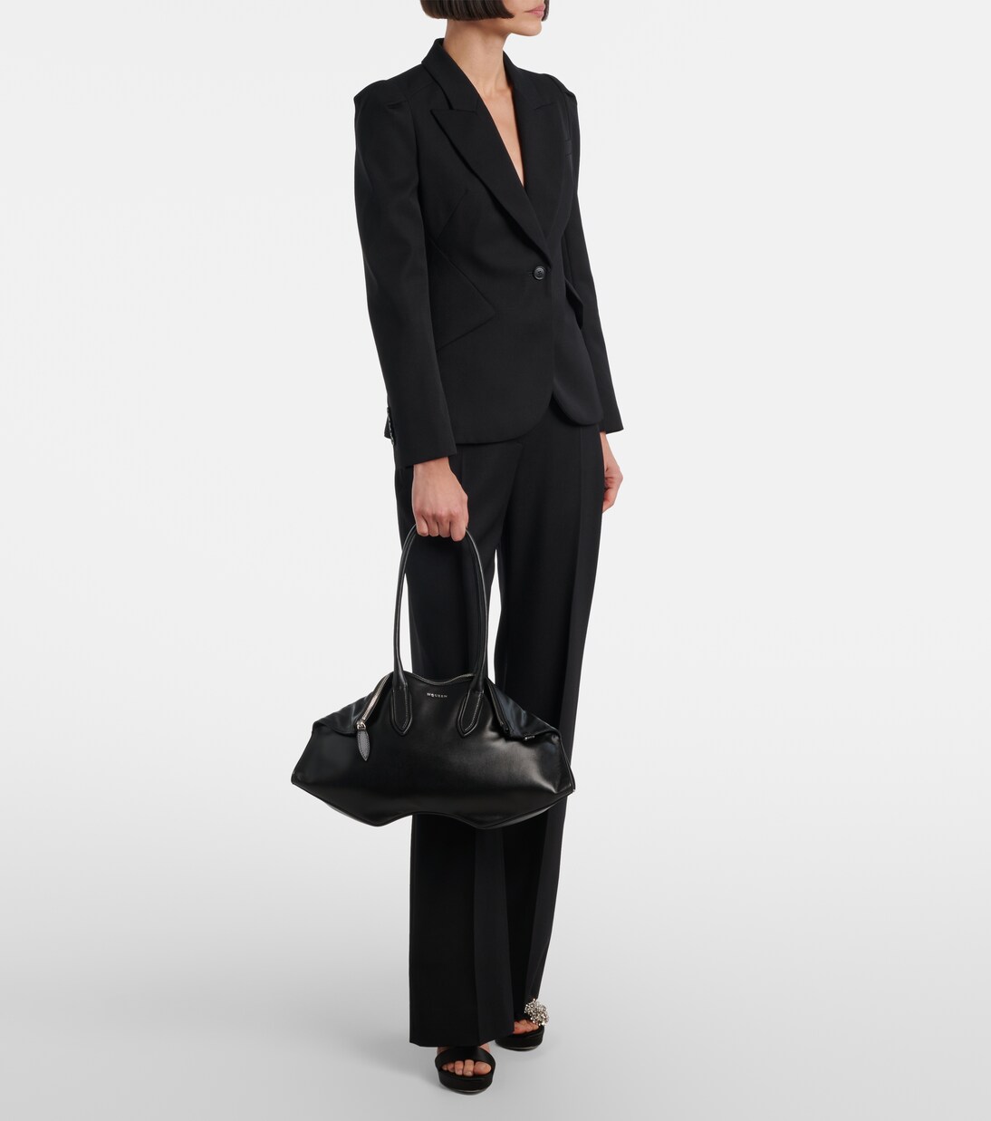 Manta Medium leather tote bag | McQueen