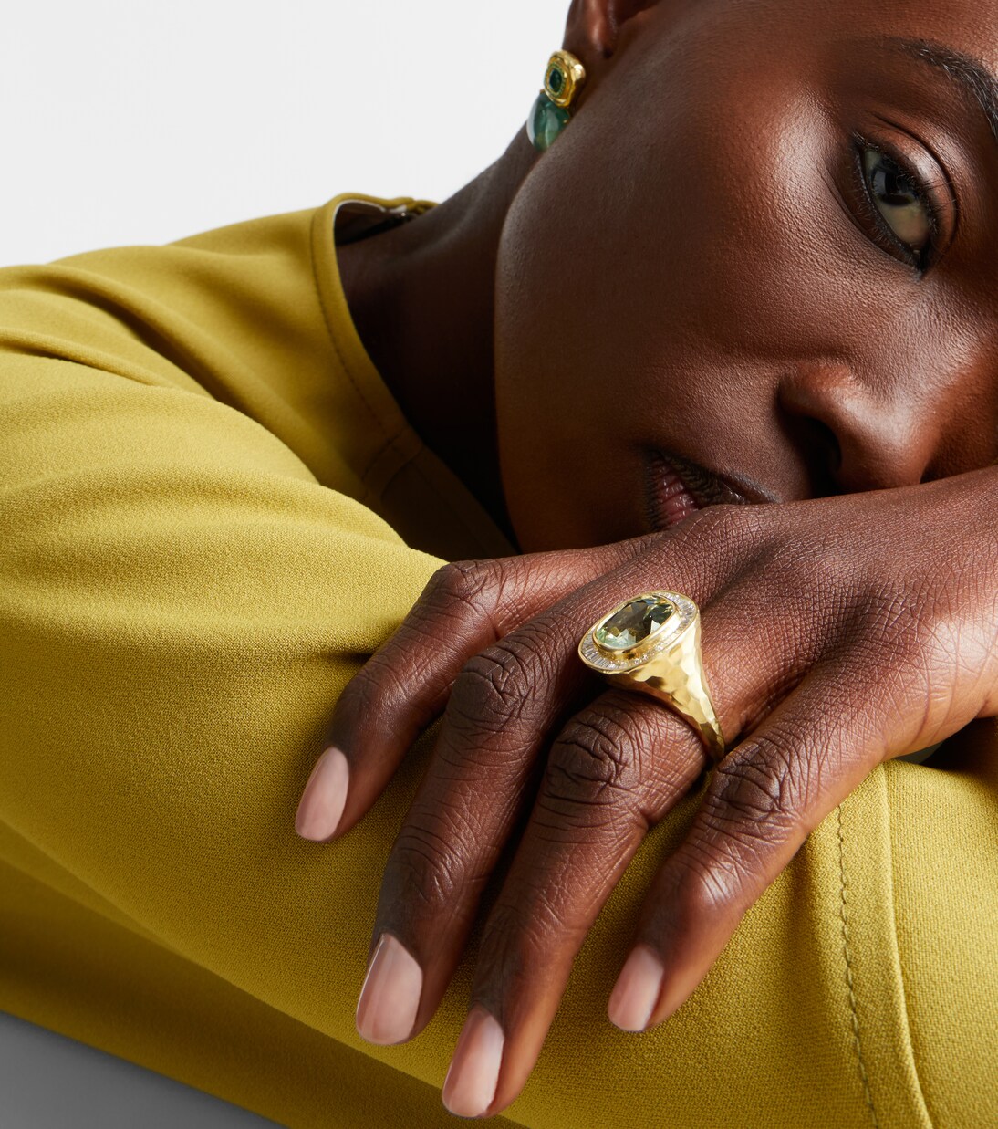 Chroma 18kt gold ring with beryl and diamonds | Octavia Elizabeth