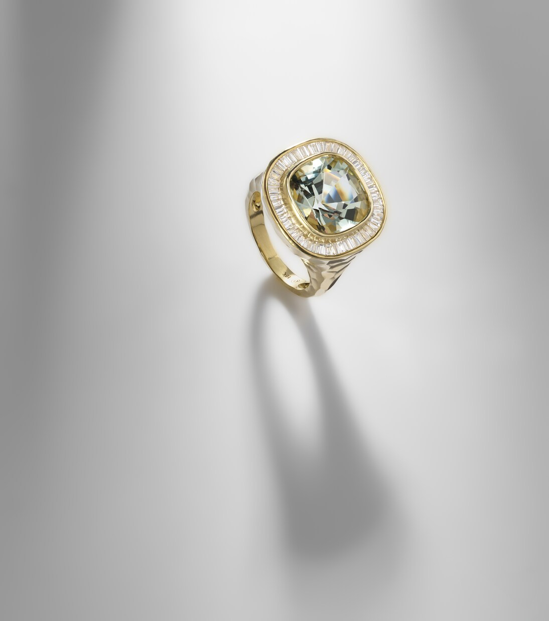 Chroma 18kt gold ring with beryl and diamonds | Octavia Elizabeth