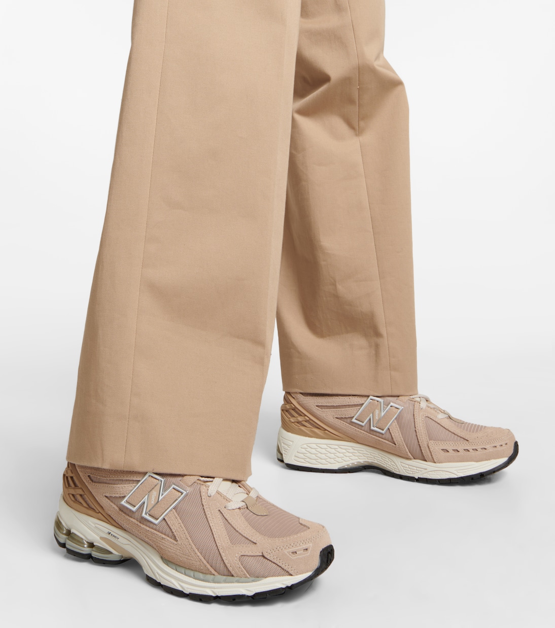 1906R suede-paneled sneakers | New Balance