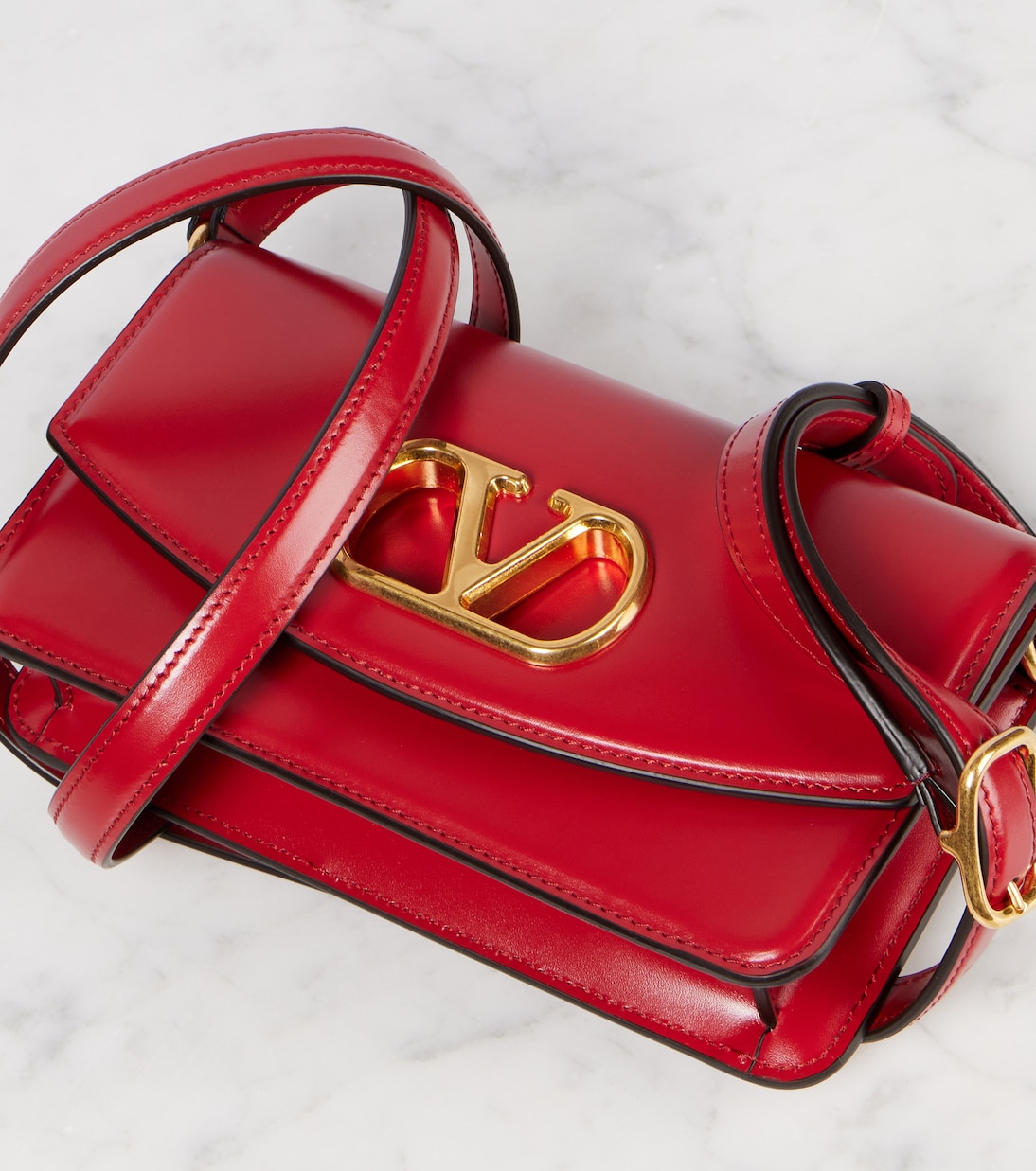 Clutch Vain VLogo Small aus Leder | Valentino Garavani