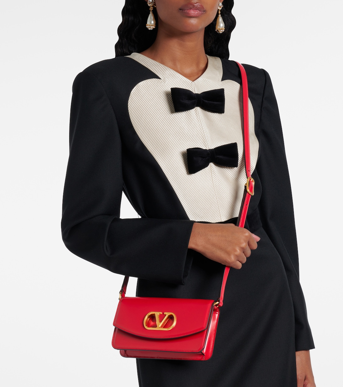 Clutch Vain VLogo Small aus Leder | Valentino Garavani