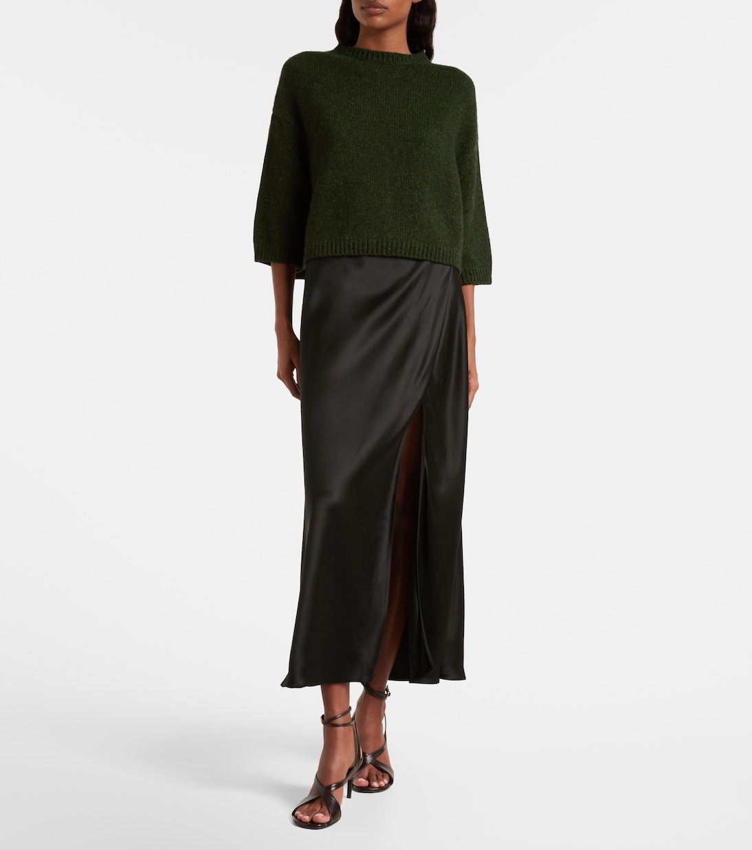 Sabina cropped cashmere sweater | Khaite