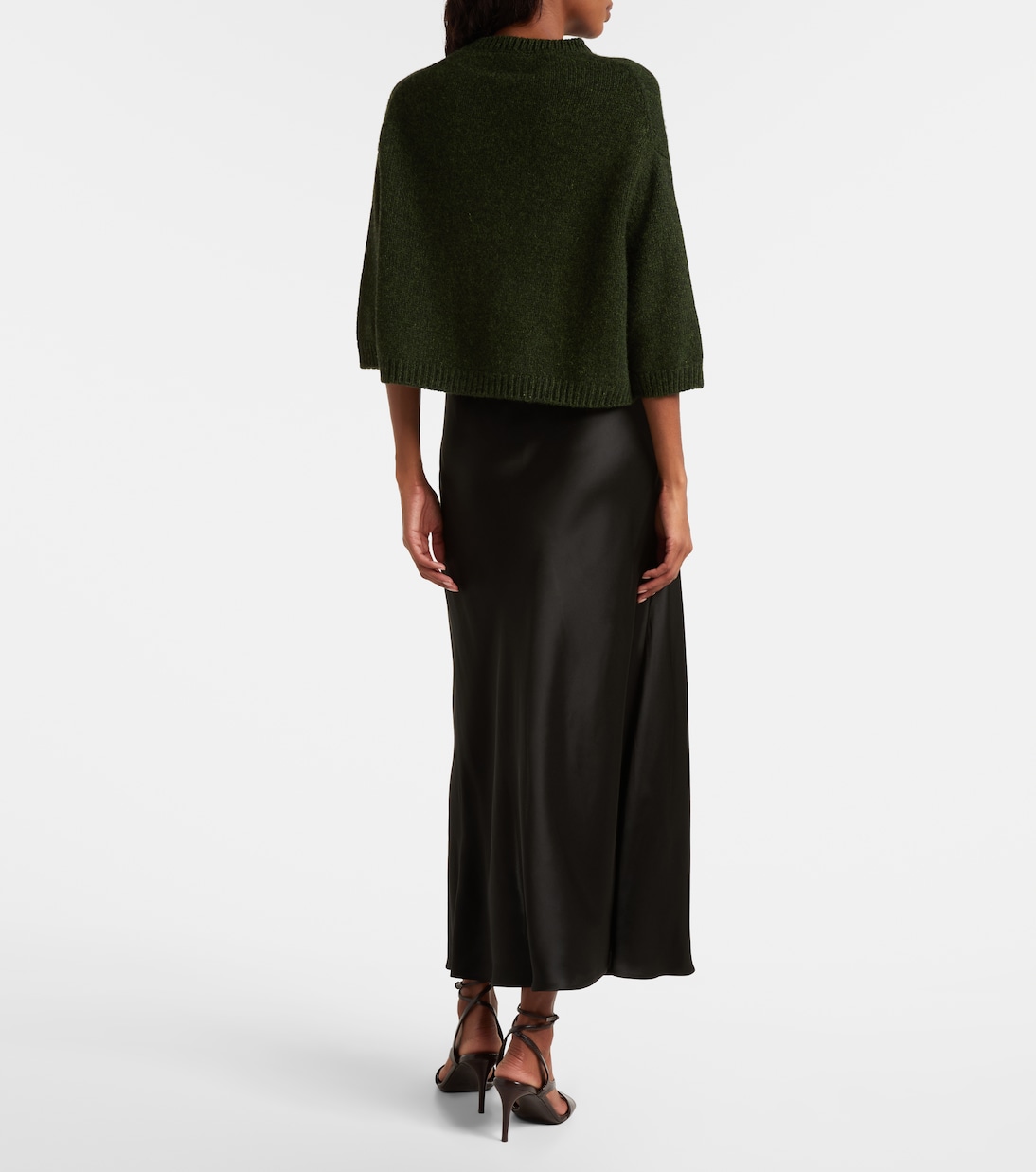 Sabina cropped cashmere sweater | Khaite