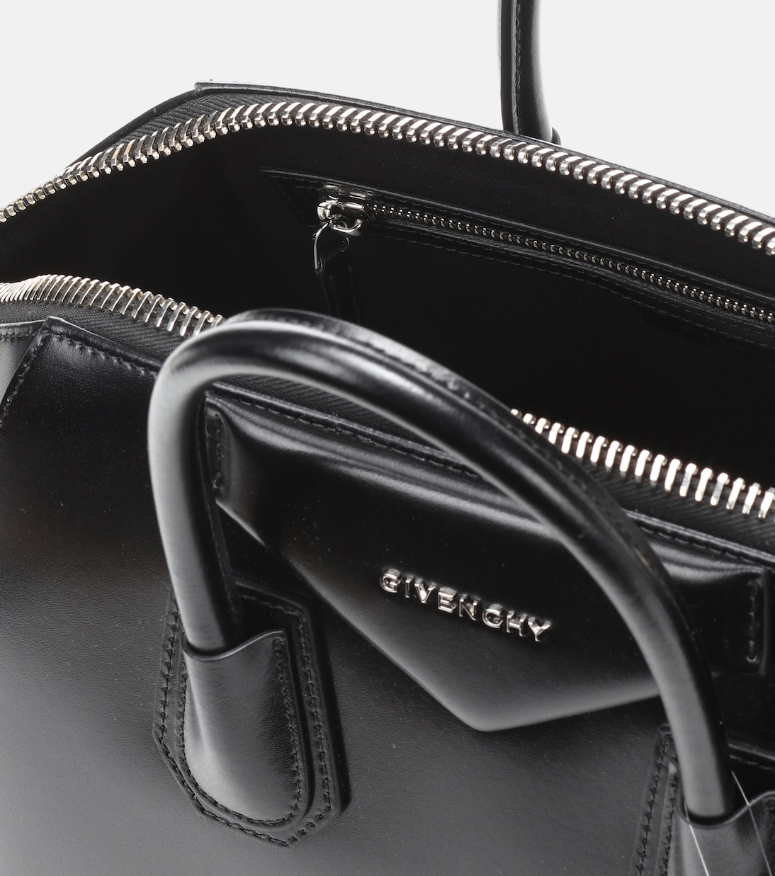 Antigona Medium leather tote | Givenchy
