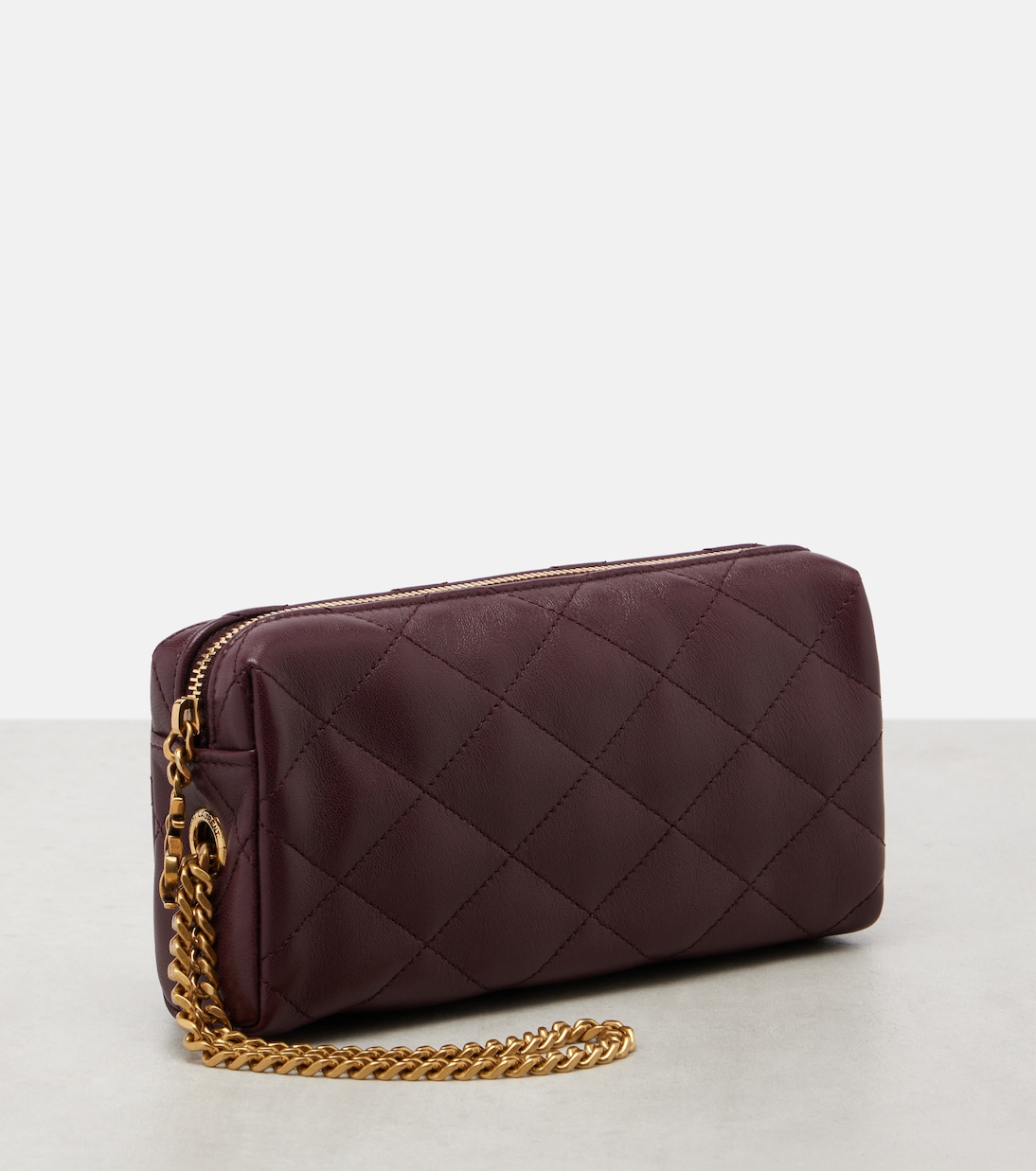 Cassandre quilted leather wallet on chain | Saint Laurent
