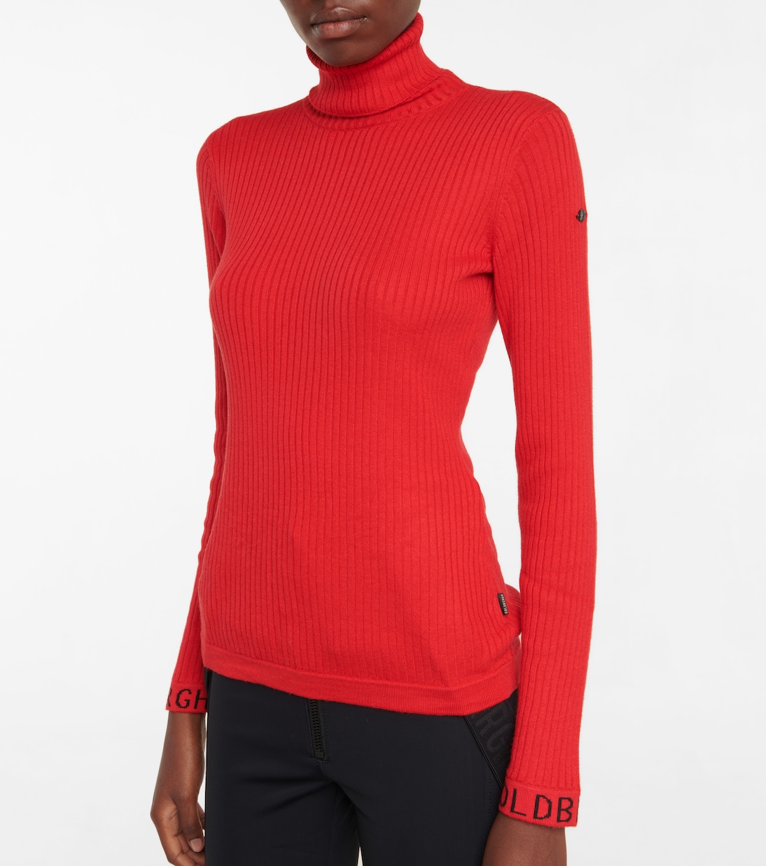 Red knit turtleneck clearance