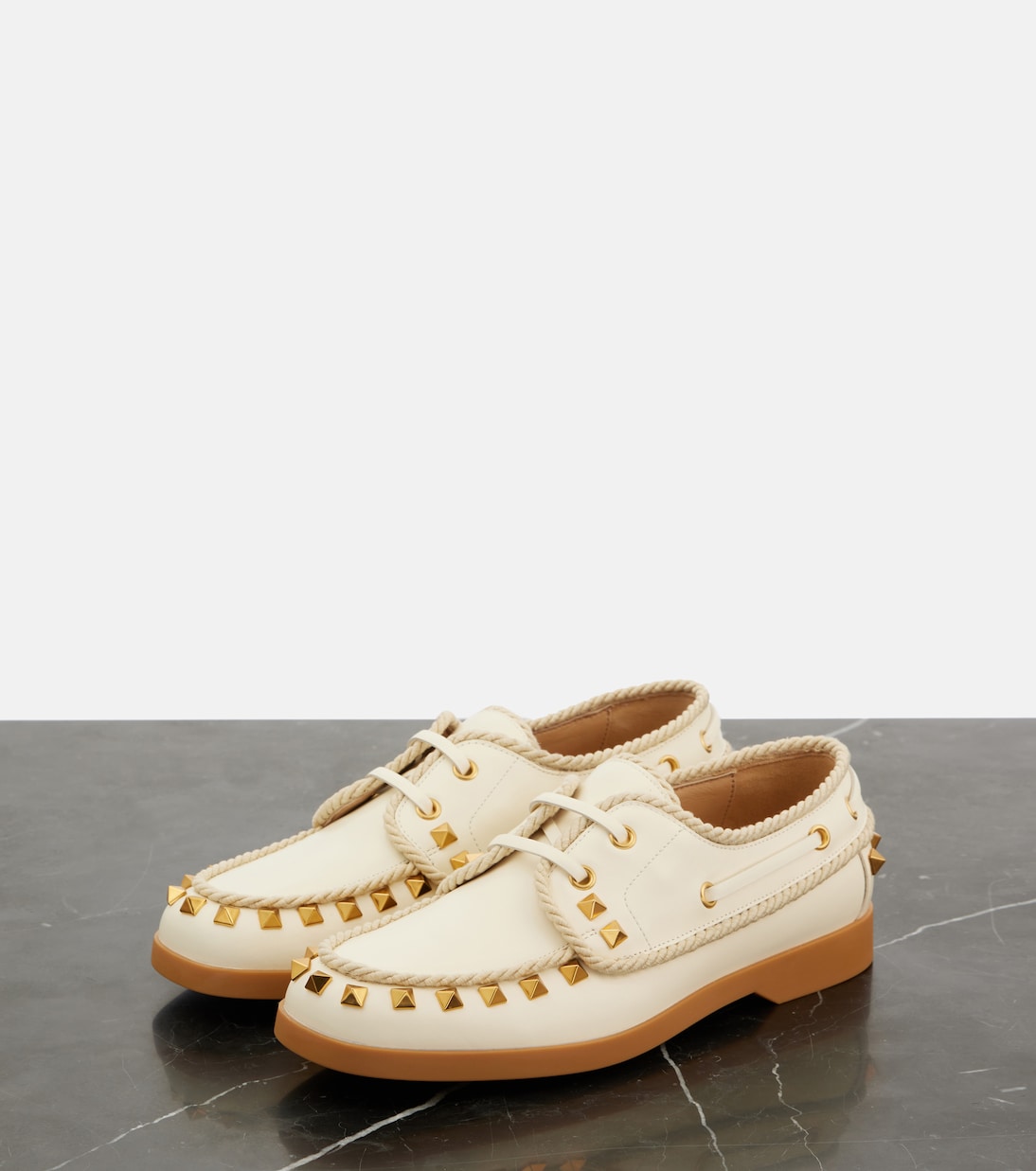 Scarpe da barca in pelle con dettagli Rockstud di Valentino Garavani - Stile giovane e audace per Palm Avenue