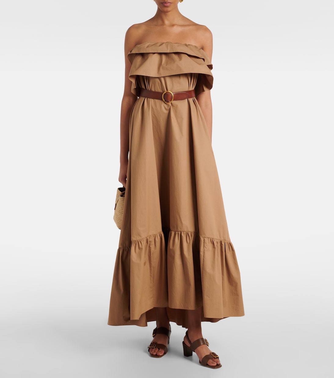 Sandali in pelle Thalitsli di Manolo Blahnik per uno stile giovane e moderno