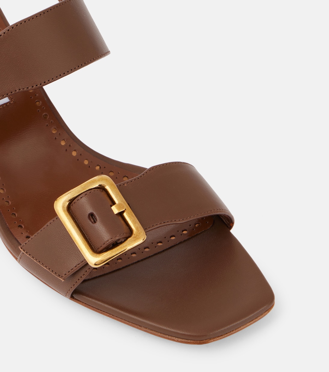 Sandali in pelle Thalitsli di Manolo Blahnik per uno stile giovane e moderno