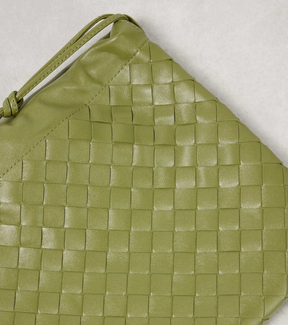 Clutch Intrecciato aus Leder | Bottega Veneta