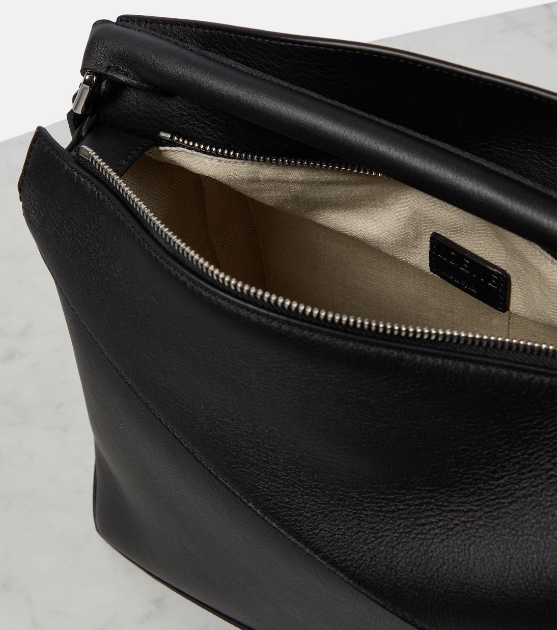 Borsa a spalla Puzzle Edge Medium in pelle | Loewe