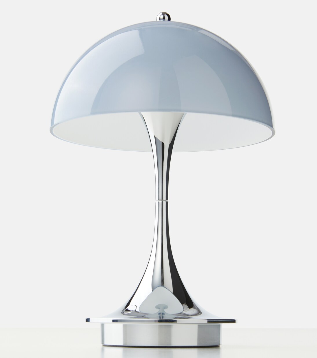 Panthella 160 portable lamp by Verner Panton | Louis Poulsen