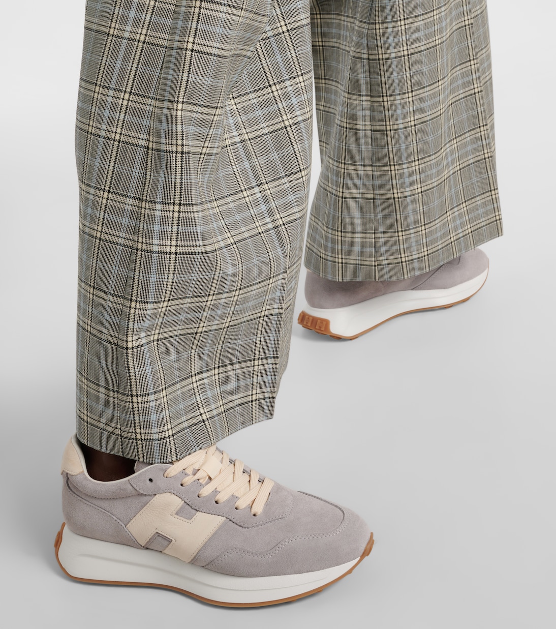 Sneakers H Patch aus Veloursleder | Hogan
