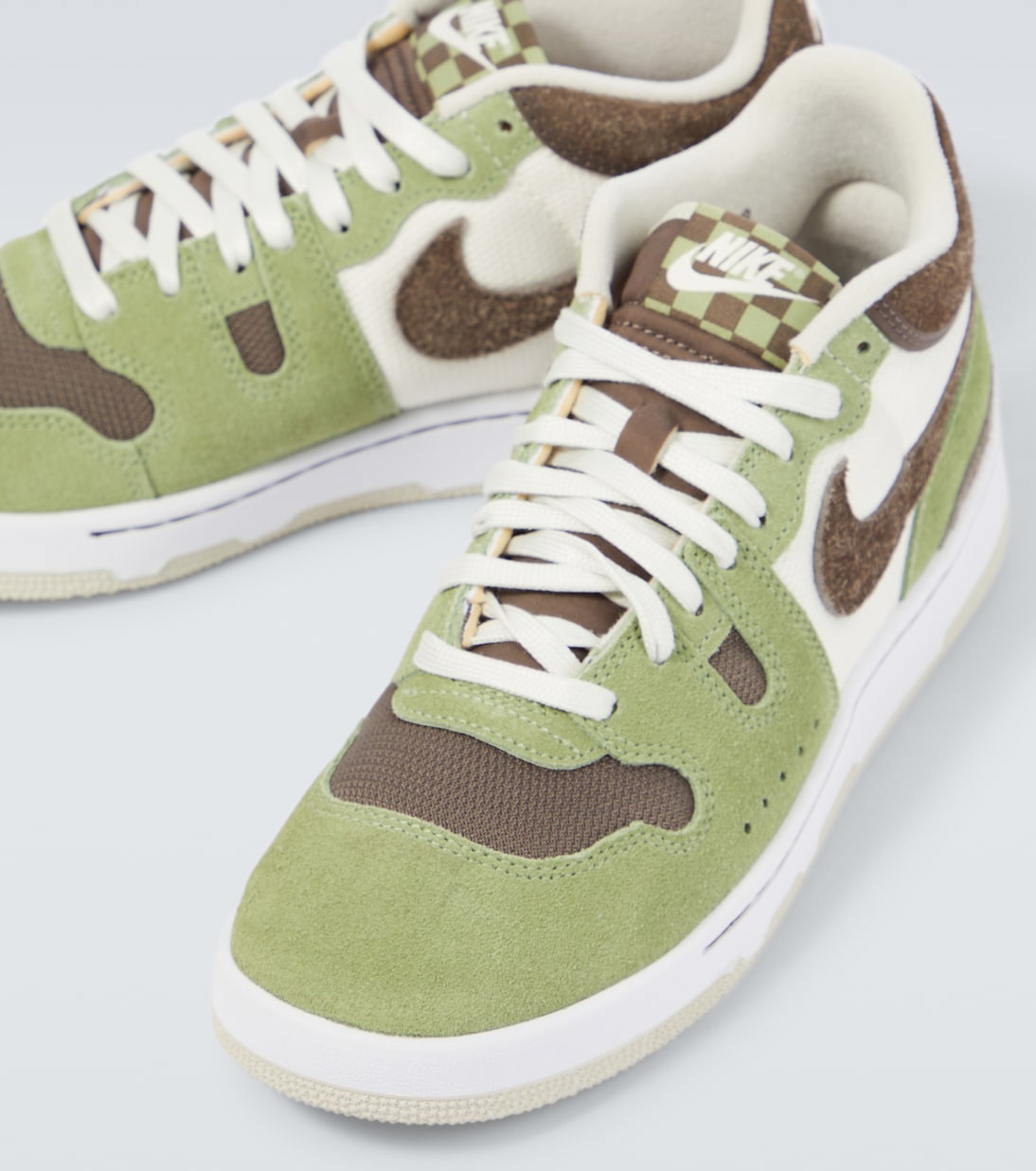 Sneakers Mac Attack in suede | Nike