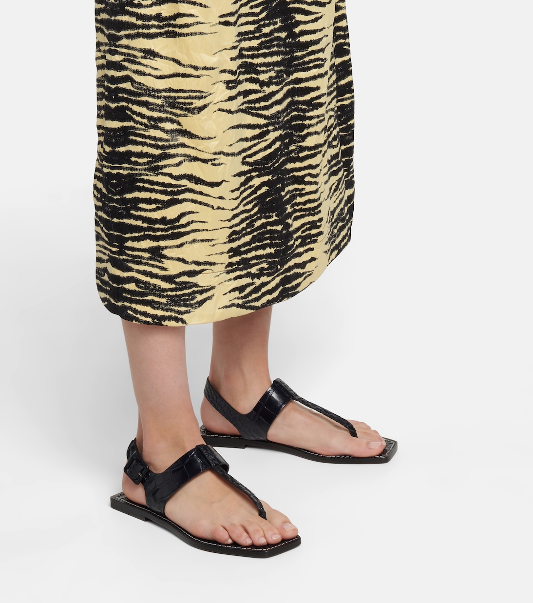Cubongo croc-effect leather thong sandals | Christian Louboutin