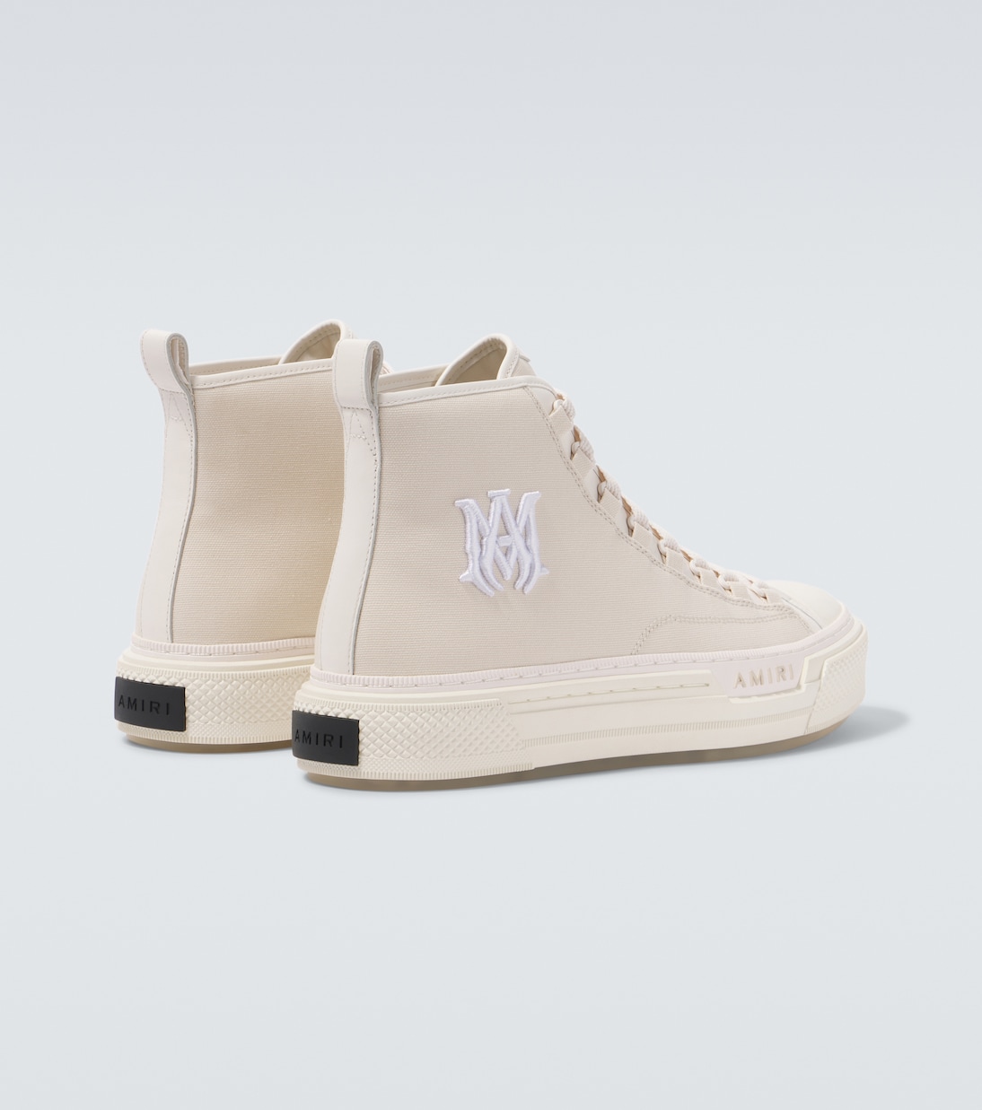 Baskets MA Court | Amiri