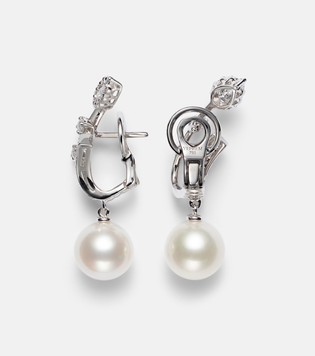 Pendientes de clip Pearlescent de oro de 18 ct con diamantes y perlas | Yeprem