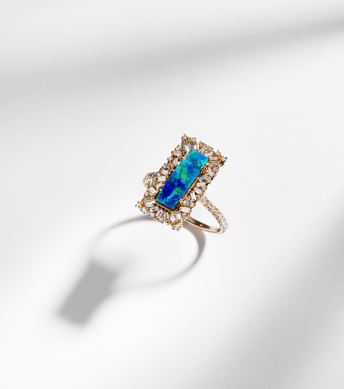 18kt gold ring with opal and diamonds | Suzanne Kalan