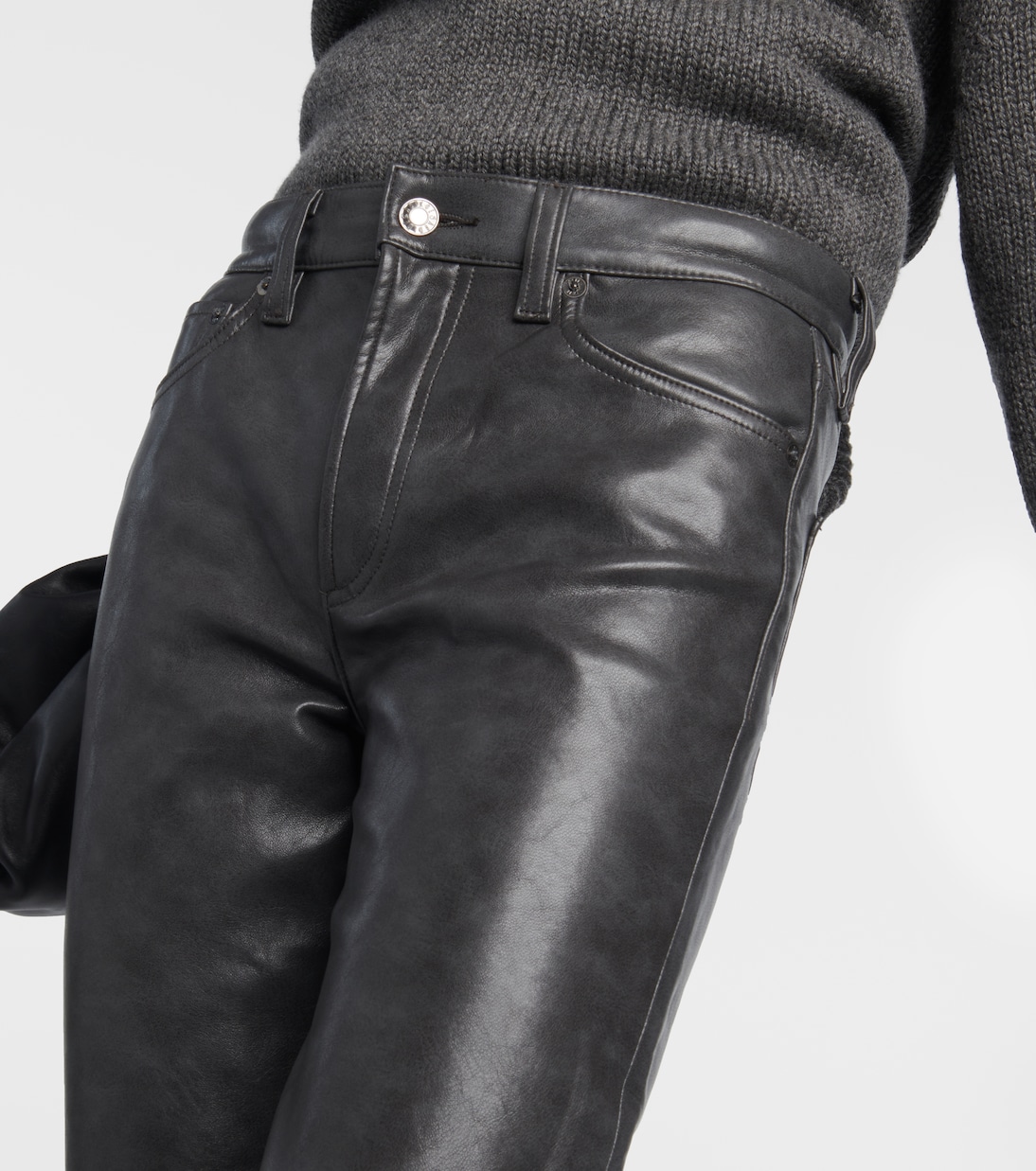 Pantaloni regular Sloane in pelle | Agolde