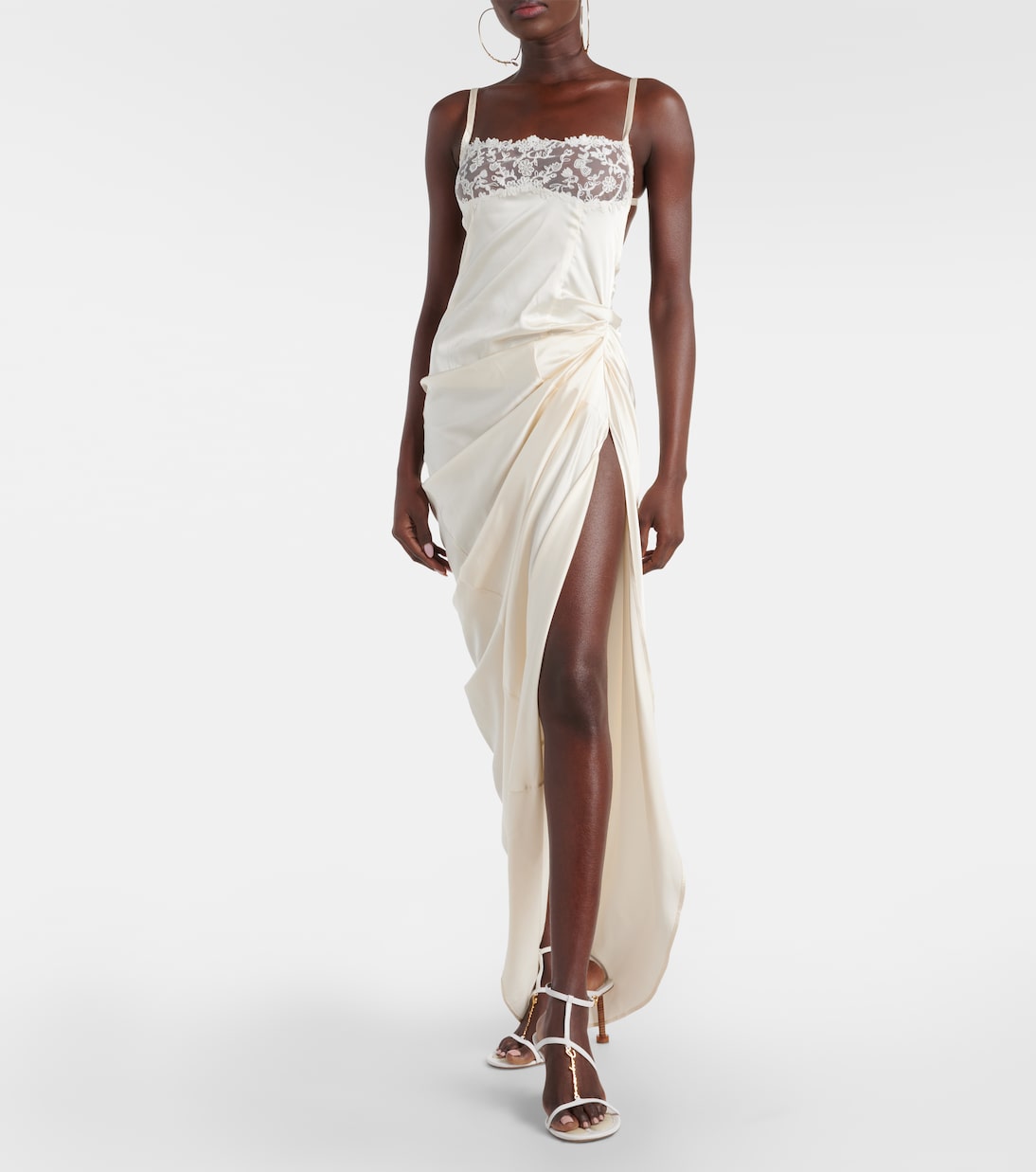 Vestido lencero La Saudade Brodée de satén | Jacquemus