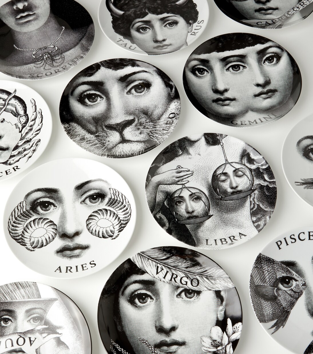 Wandteller Tema e Variazioni Libra Nr. 354  | Fornasetti