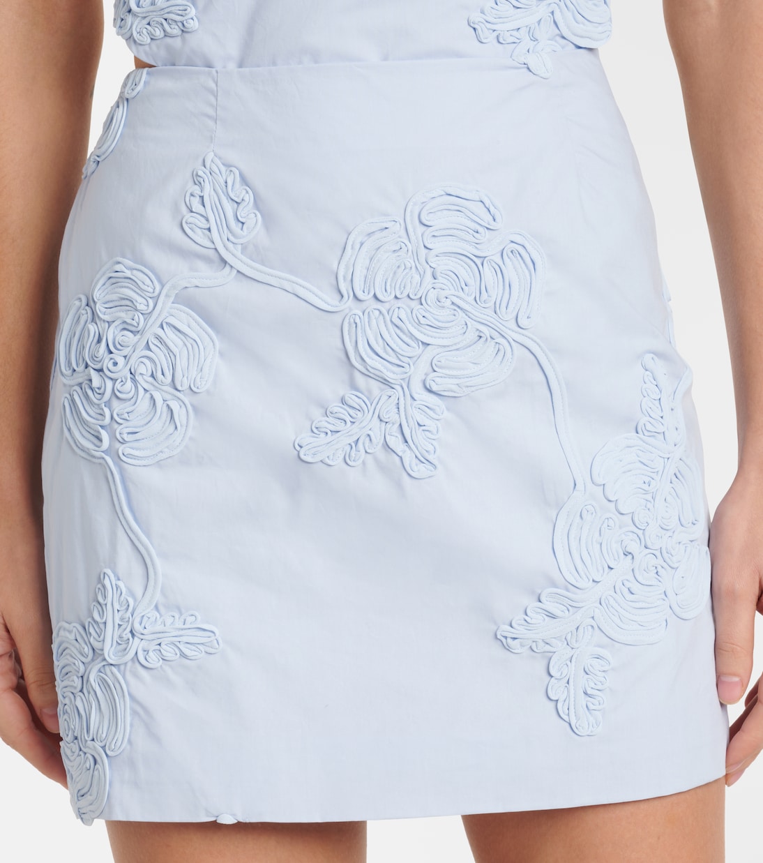 Mini-jupe brodée en coton à fleurs | Rotate