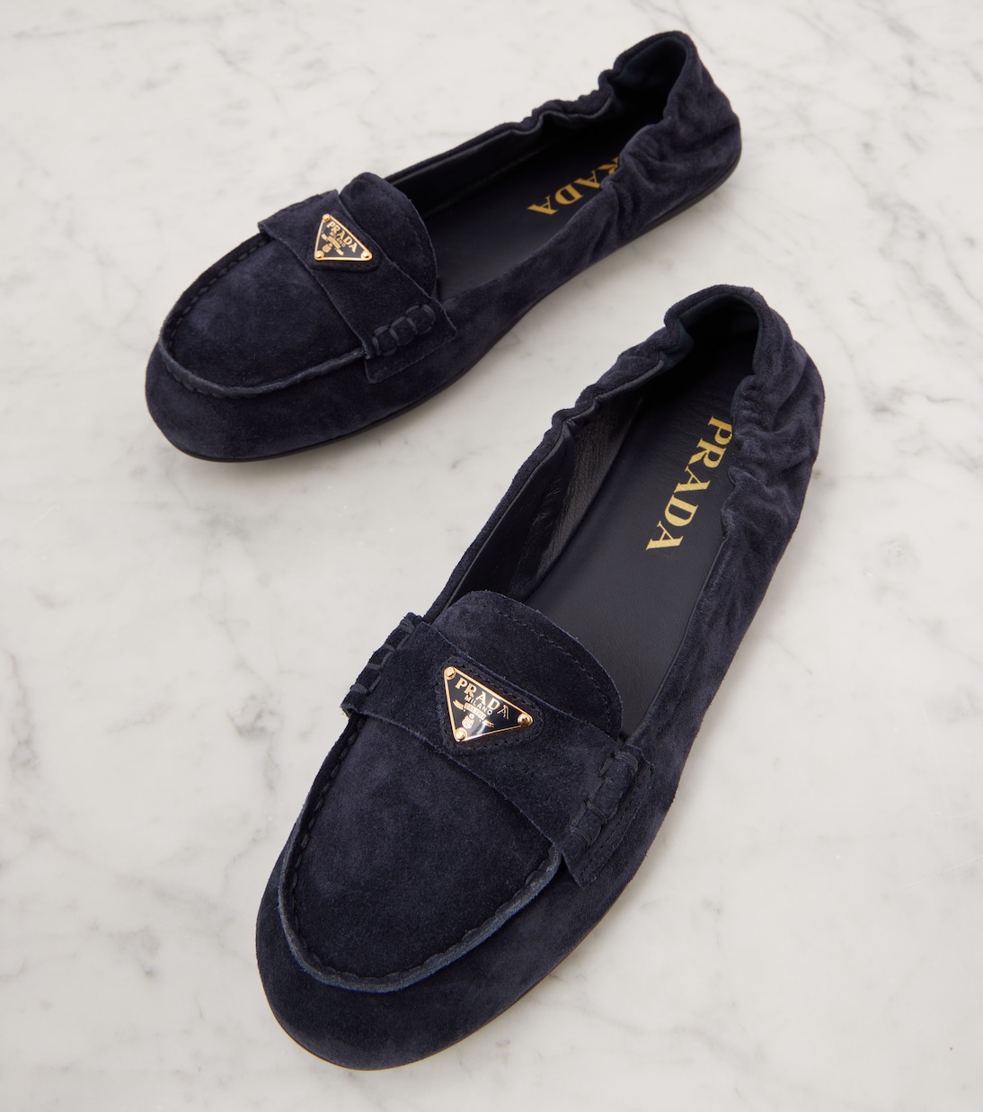 Scarpe Prada in Pelle Scamosciata per Giovani Stilisti