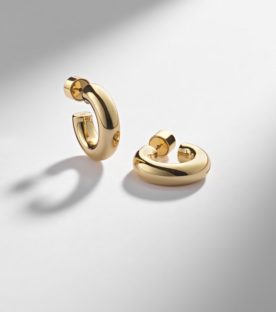 Samira Micro gold-plated hoop earrings | Jennifer Fisher