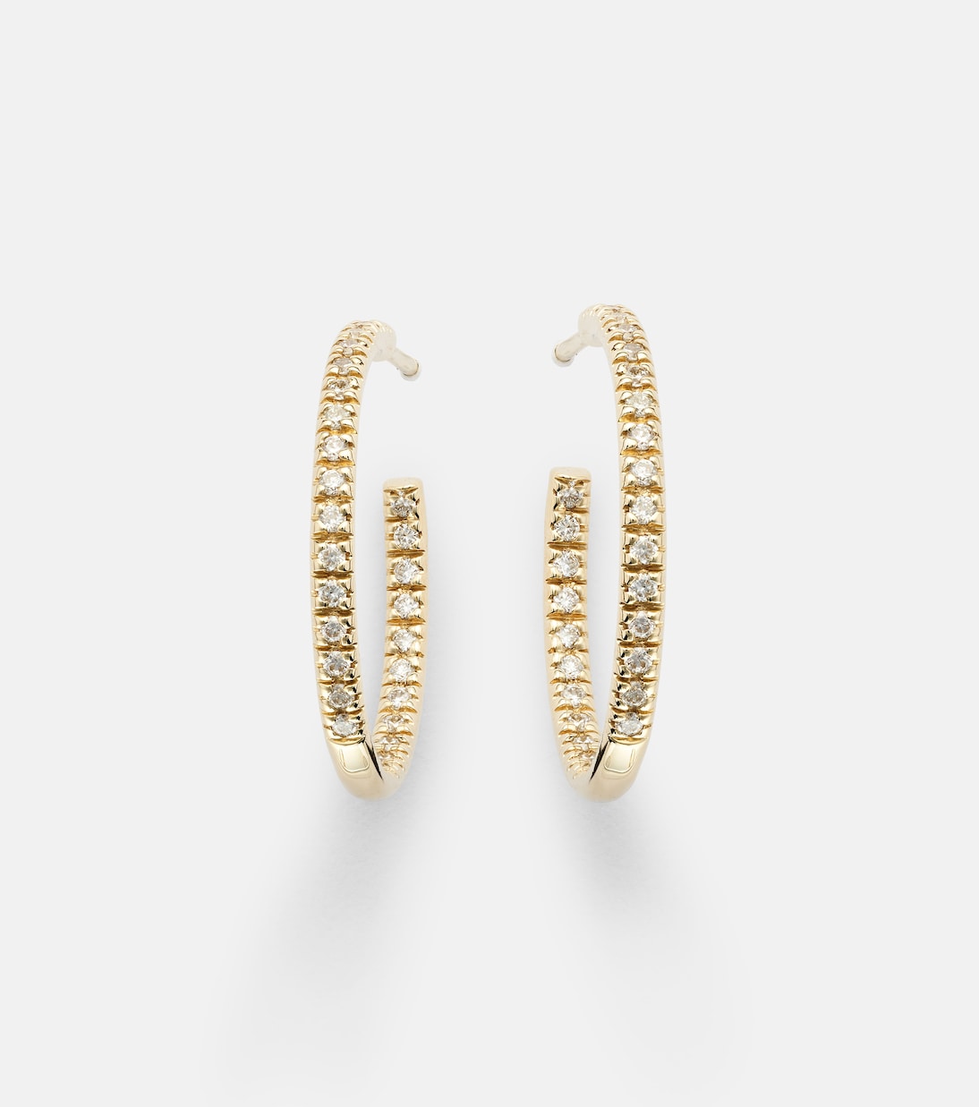 Orecchini a cerchio in oro 14kt Sydney Evan con diamanti, design moderno per giovani