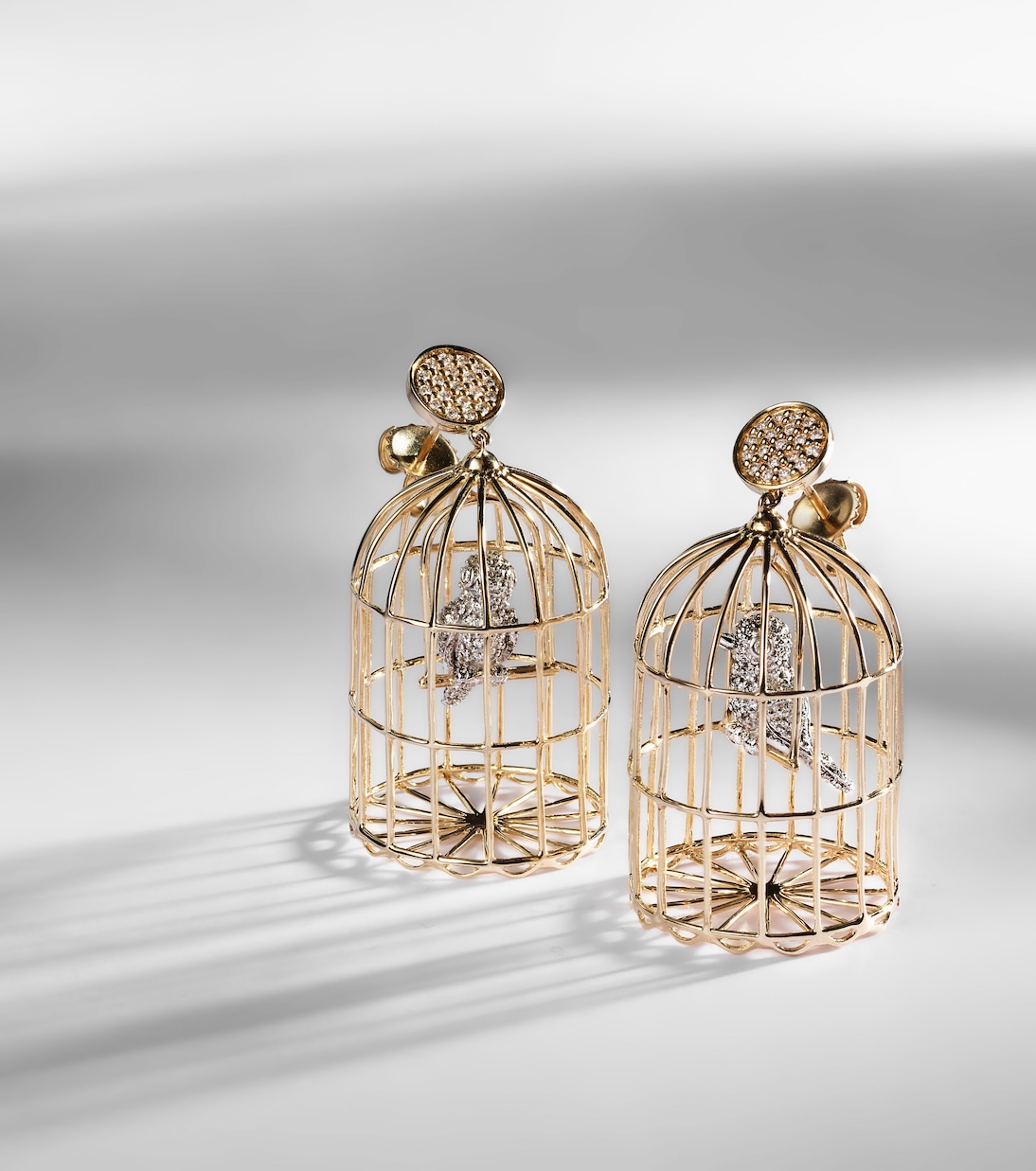 Boucles d'oreilles Albert Cage Large en or 14 ct et diamants | Sydney Evan