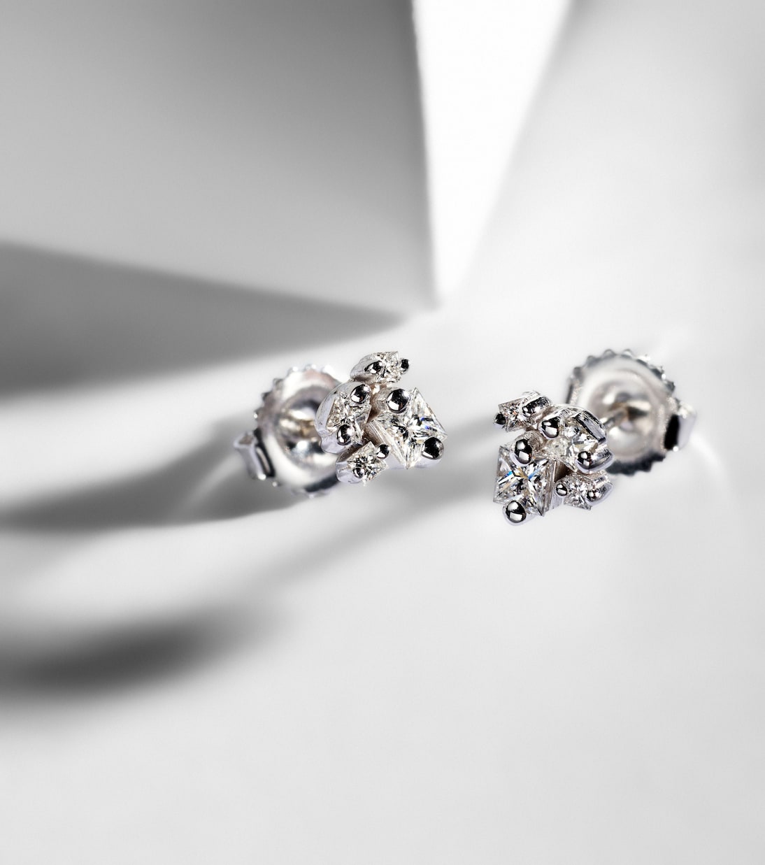 Boucles d'oreilles Princess en or blanc 18 ct et diamants | Suzanne Kalan
