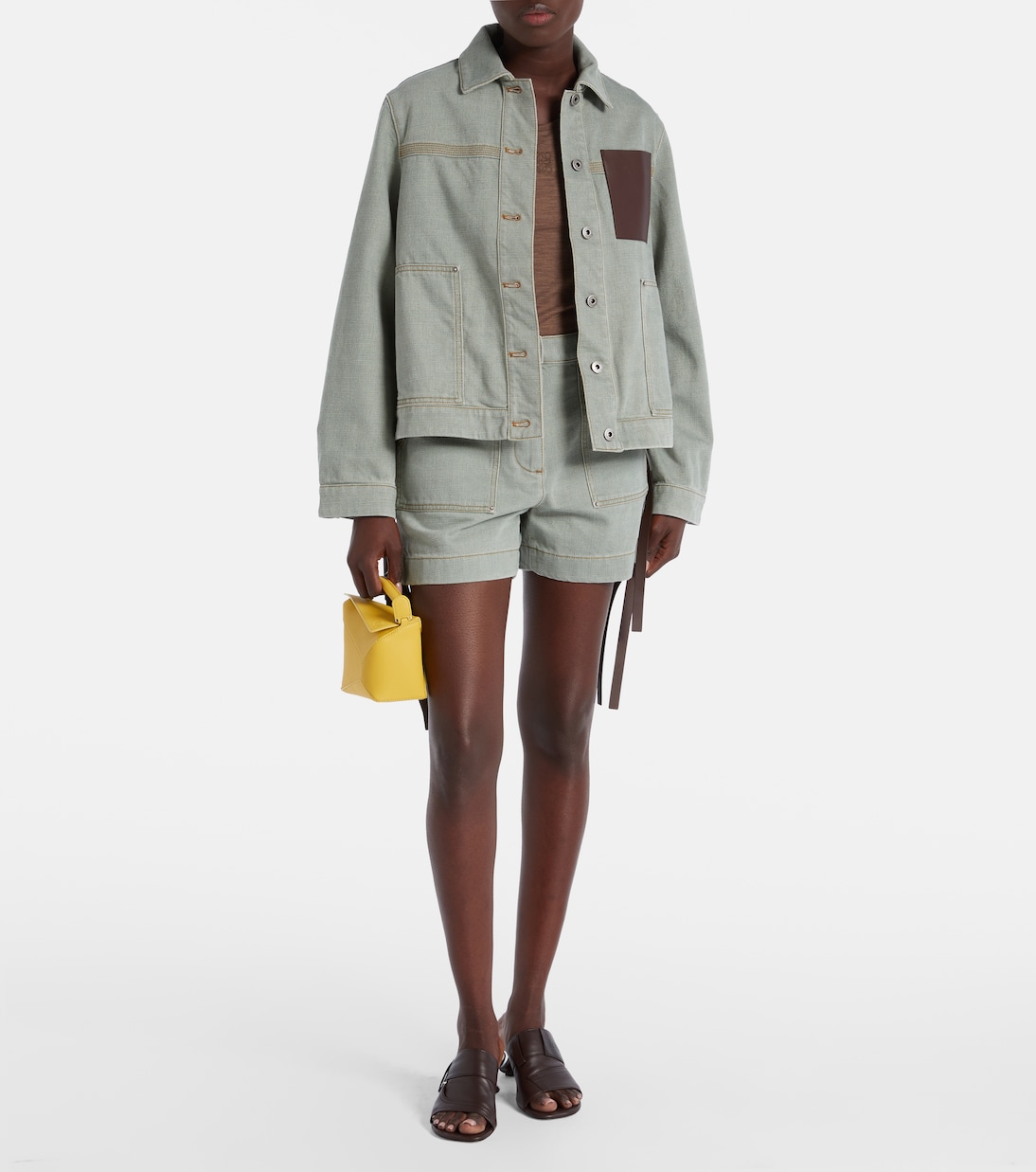 Shorts cargo de algodón de tiro alto | Loewe