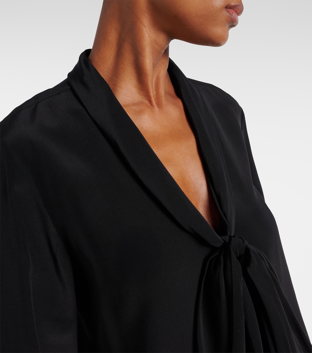 Angelique bow-detail silk blouse | Nili Lotan
