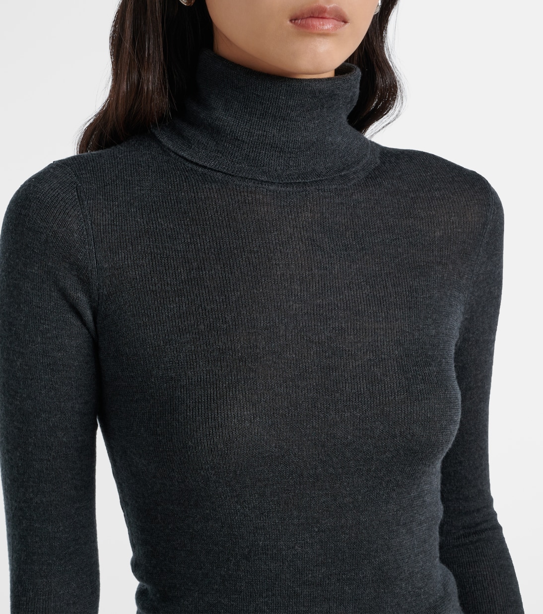 Utica Thin wool and silk turtleneck sweater | The Frankie Shop