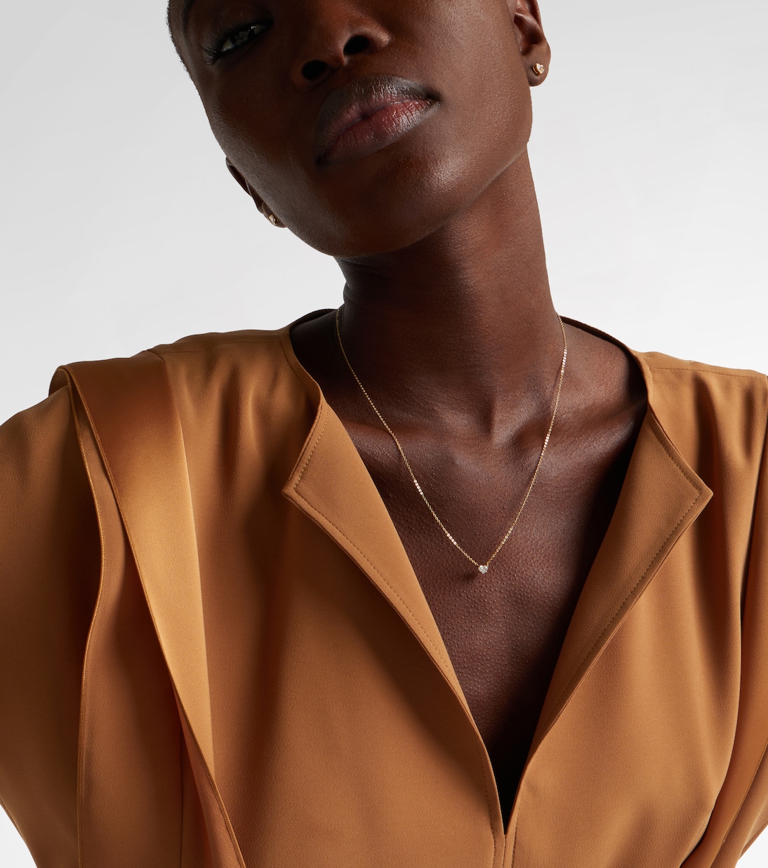 18kt gold (750/1000) necklace with diamonds | Anita Ko