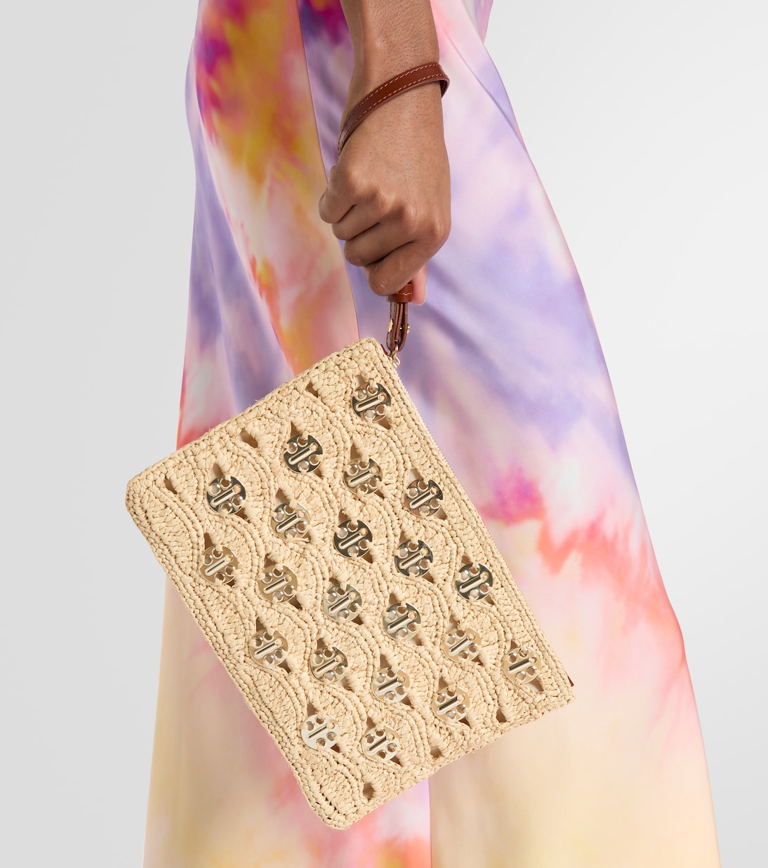 Embellished raffia clutch | Rabanne