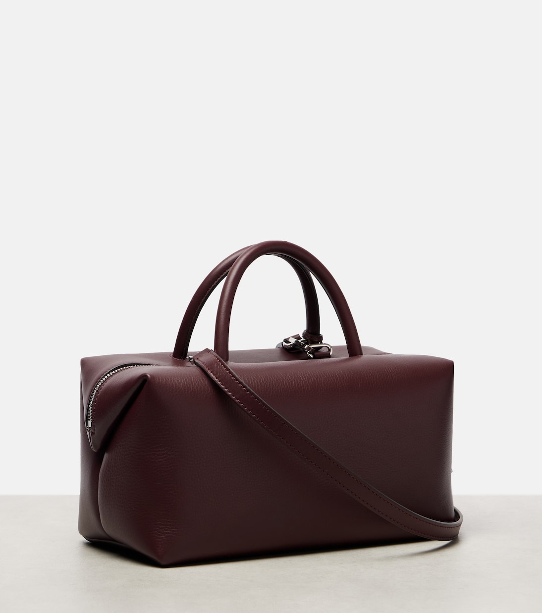 Holdall Medium leather tote bag | Max Mara
